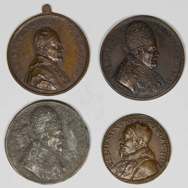 Lot 73: 4 MEDALS POPE CLEMENT X (1670–1676)