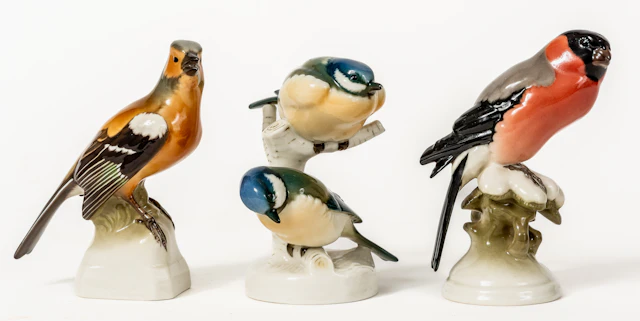 Lot 241: CHAFFINCH, PAIR OF BLUE TITS AND BULLFINCH