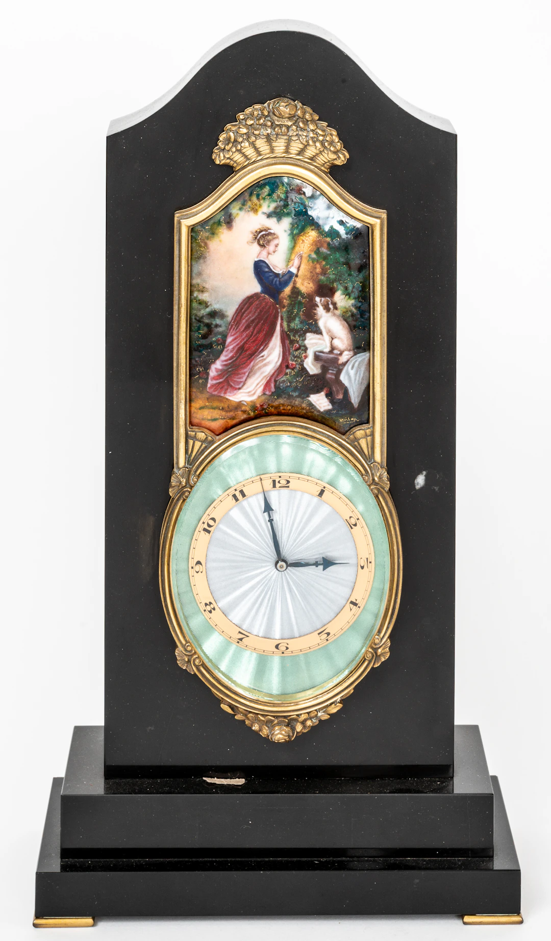 Lot 323: (106) CHEVRON PENDULUM CLOCK