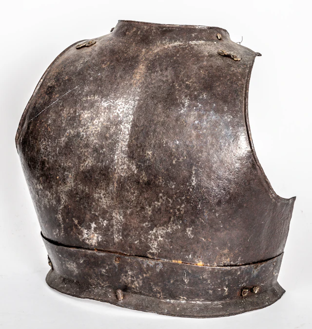Lot 344: IRON BREASTPLATE