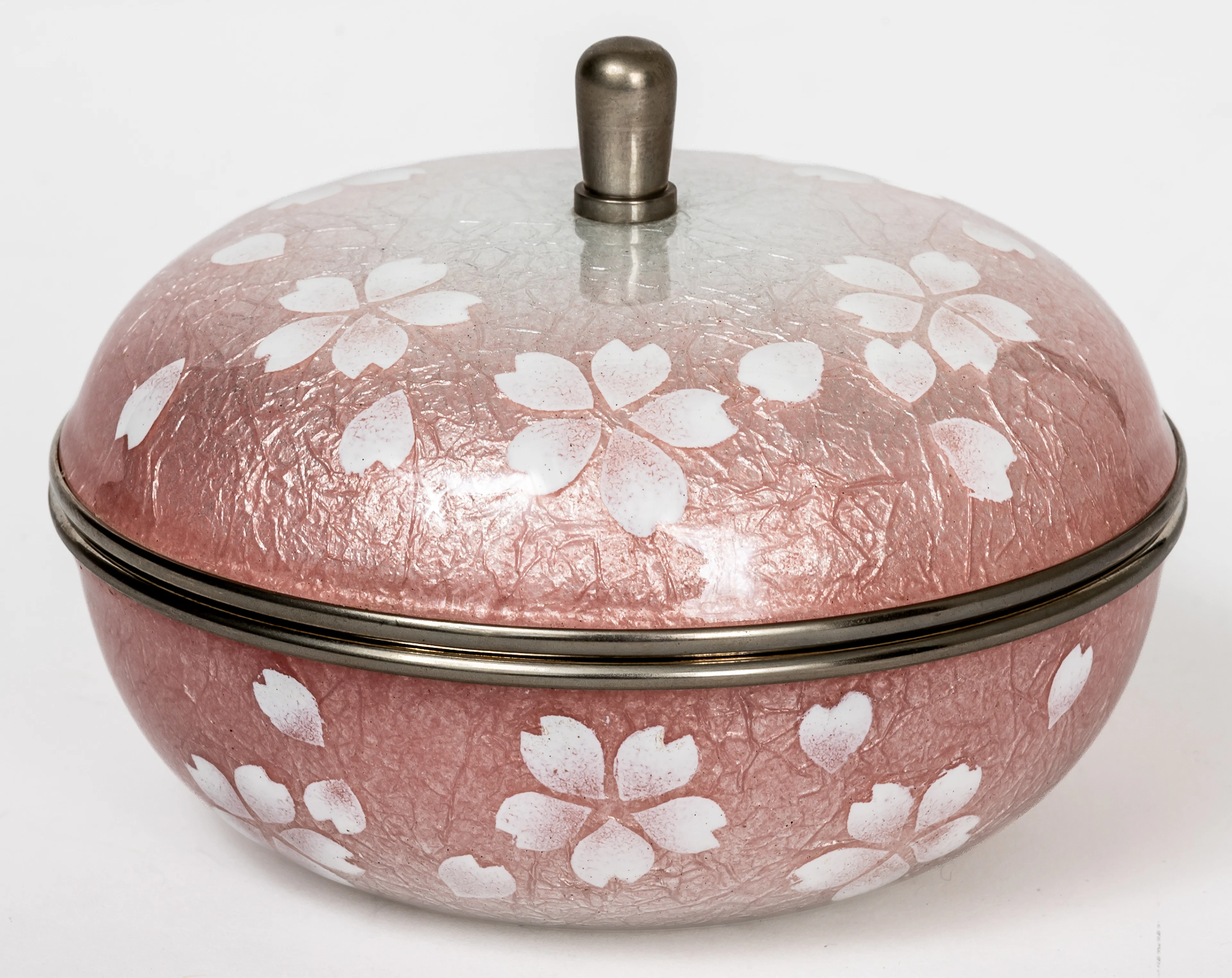 Lot 21: PINK ENAMELLED BOX WITH FLORAL DECOR