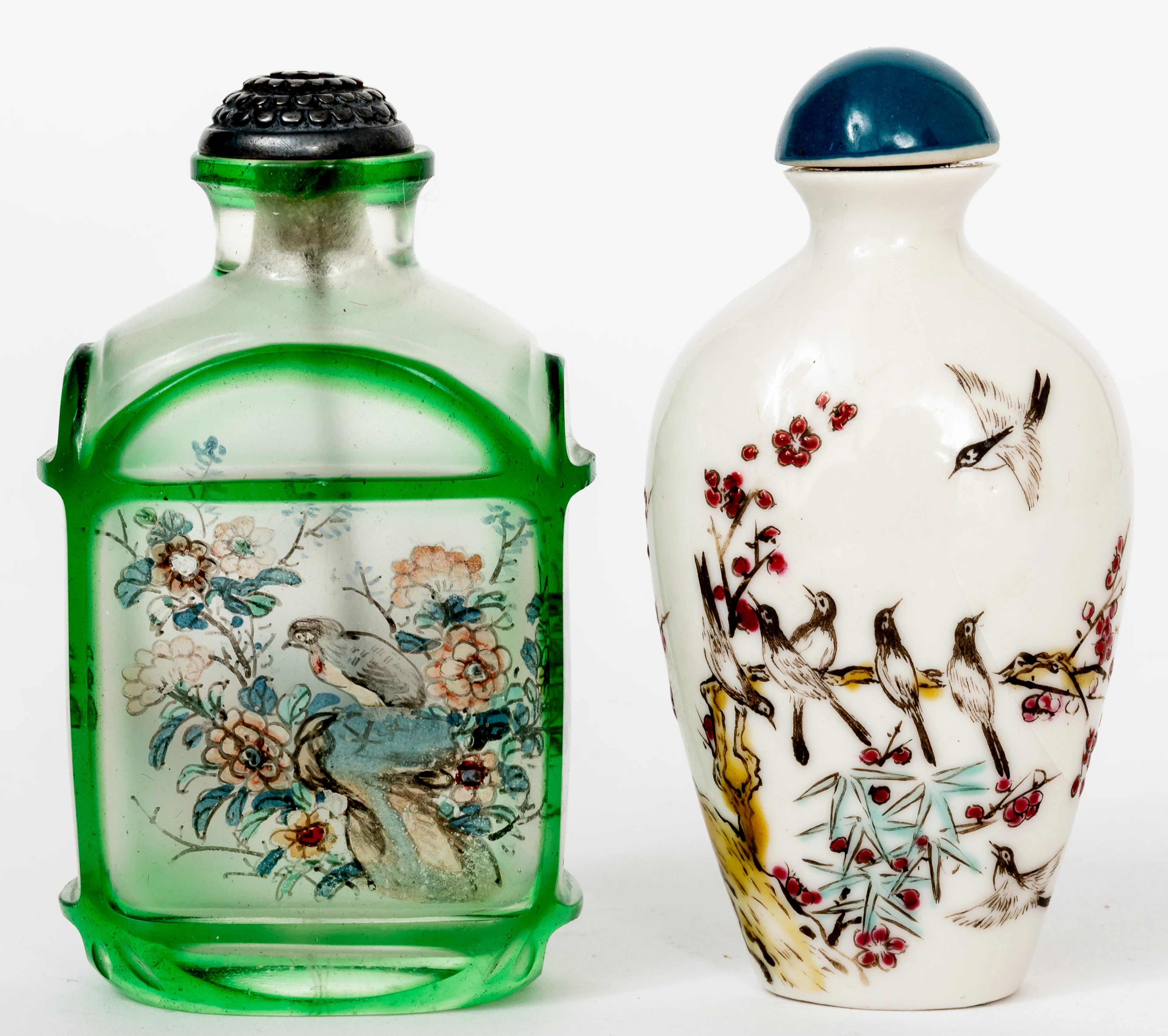 Lot 19: 2 CHINESE SNUFF-BOTTLES