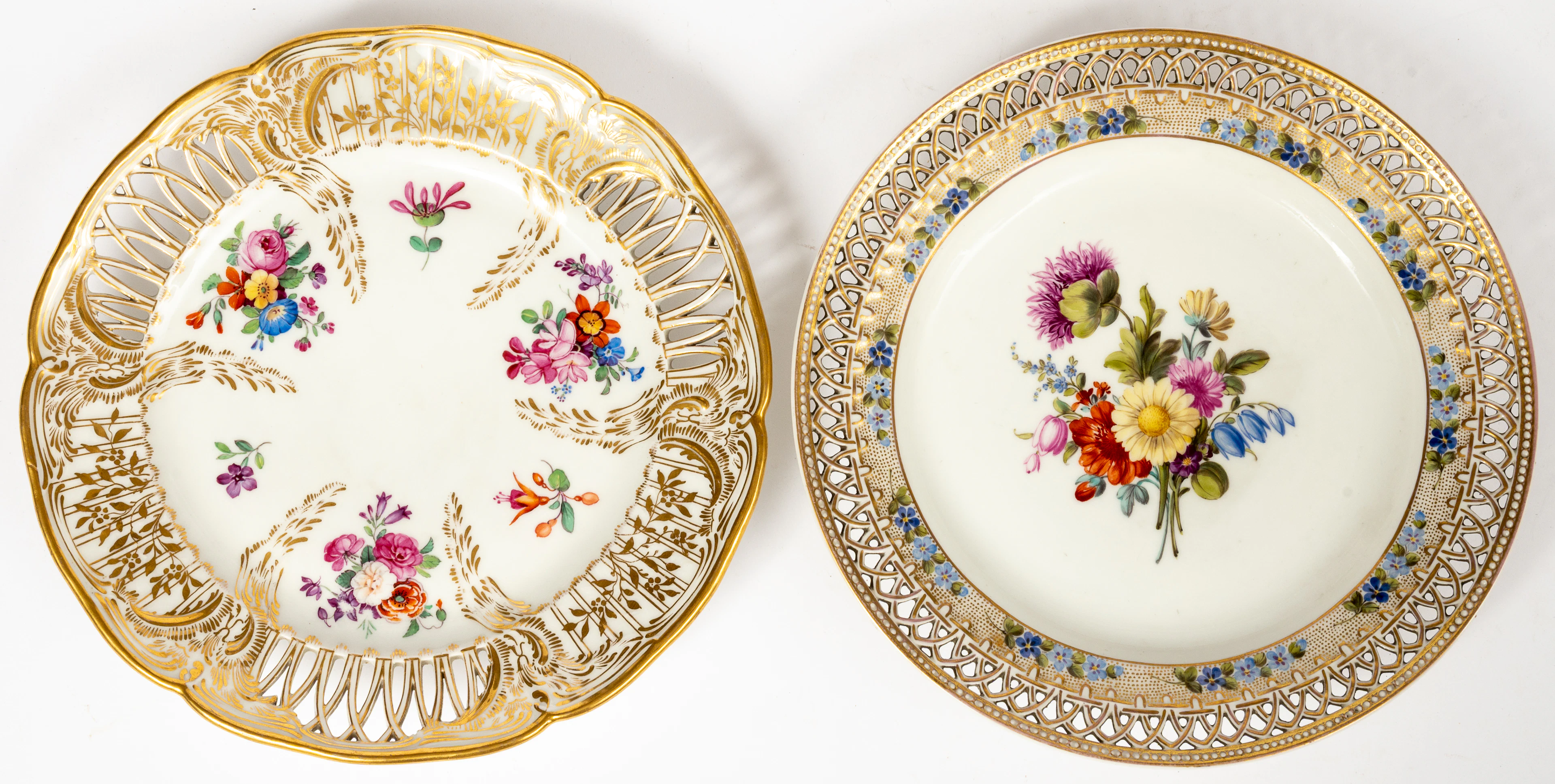 Lot 159: (21,137) 2 KPM PORCELAIN PLATES WITH FLORAL MOTIFS AND OPEN
