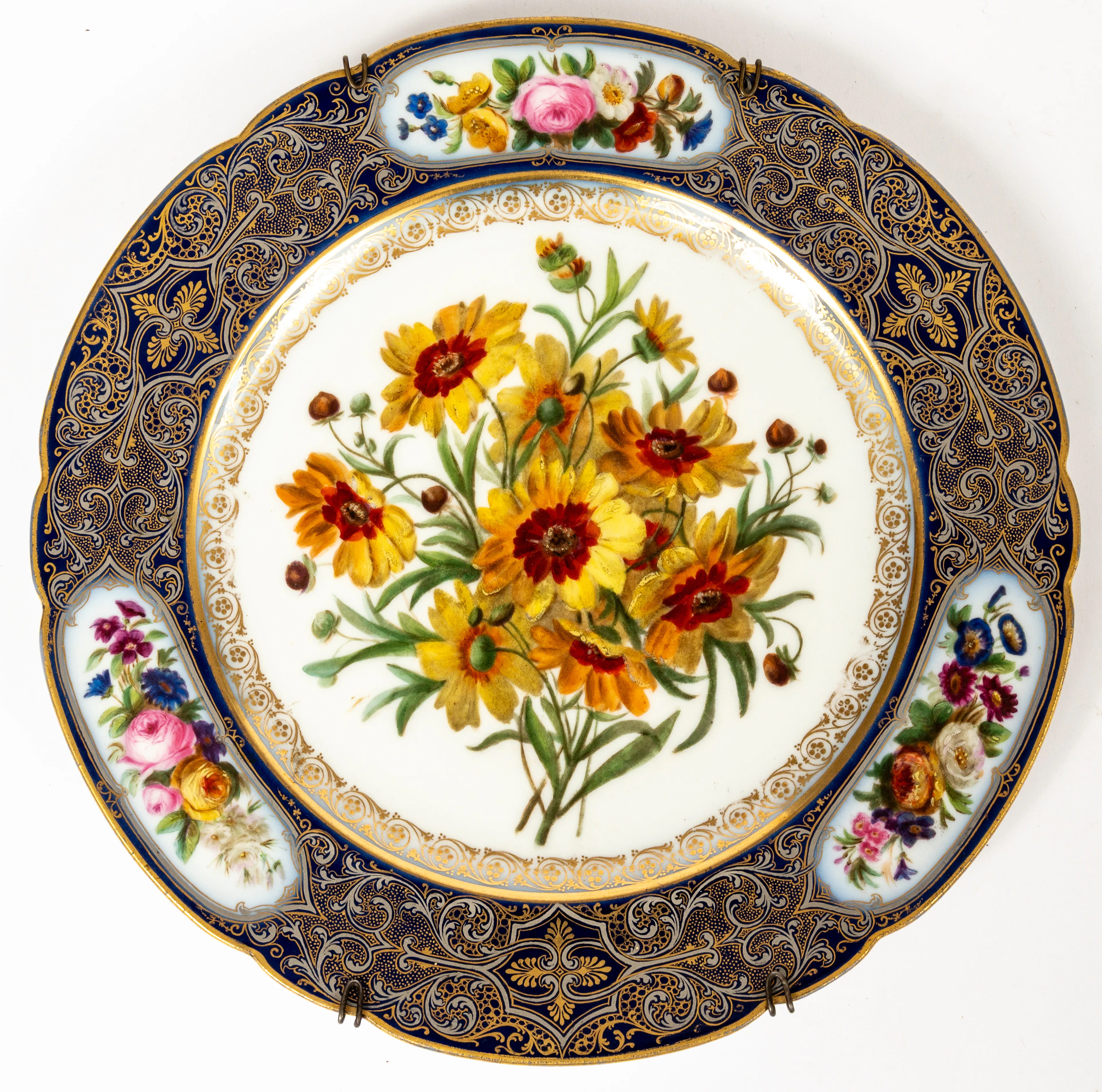 Lot 158: (19) DECORATIVE PORCELAIN PLATE SHOWING SUNFLOWERS