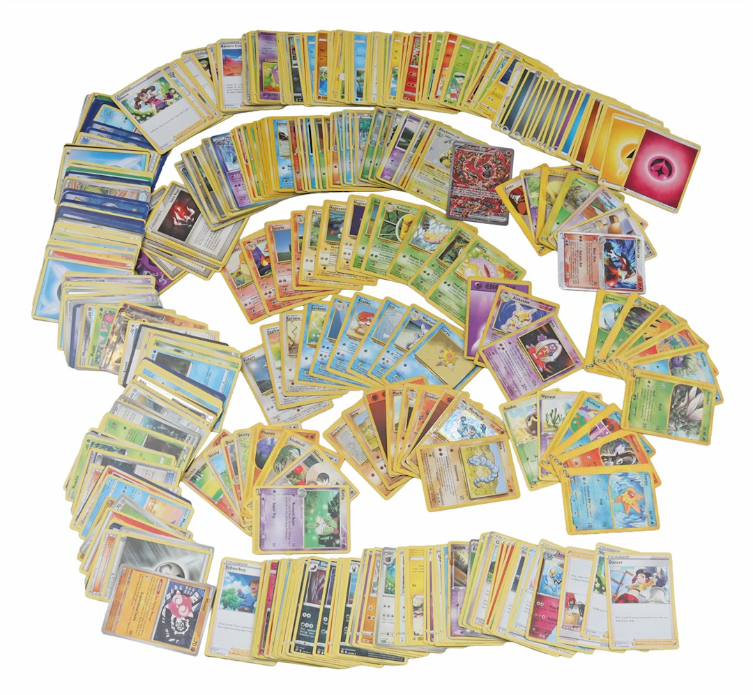 Kavel Pokémonkaarten bestaande uit Gamefreaks base set...