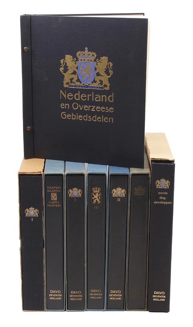 8 Davo postzegelalbums België en Nederland