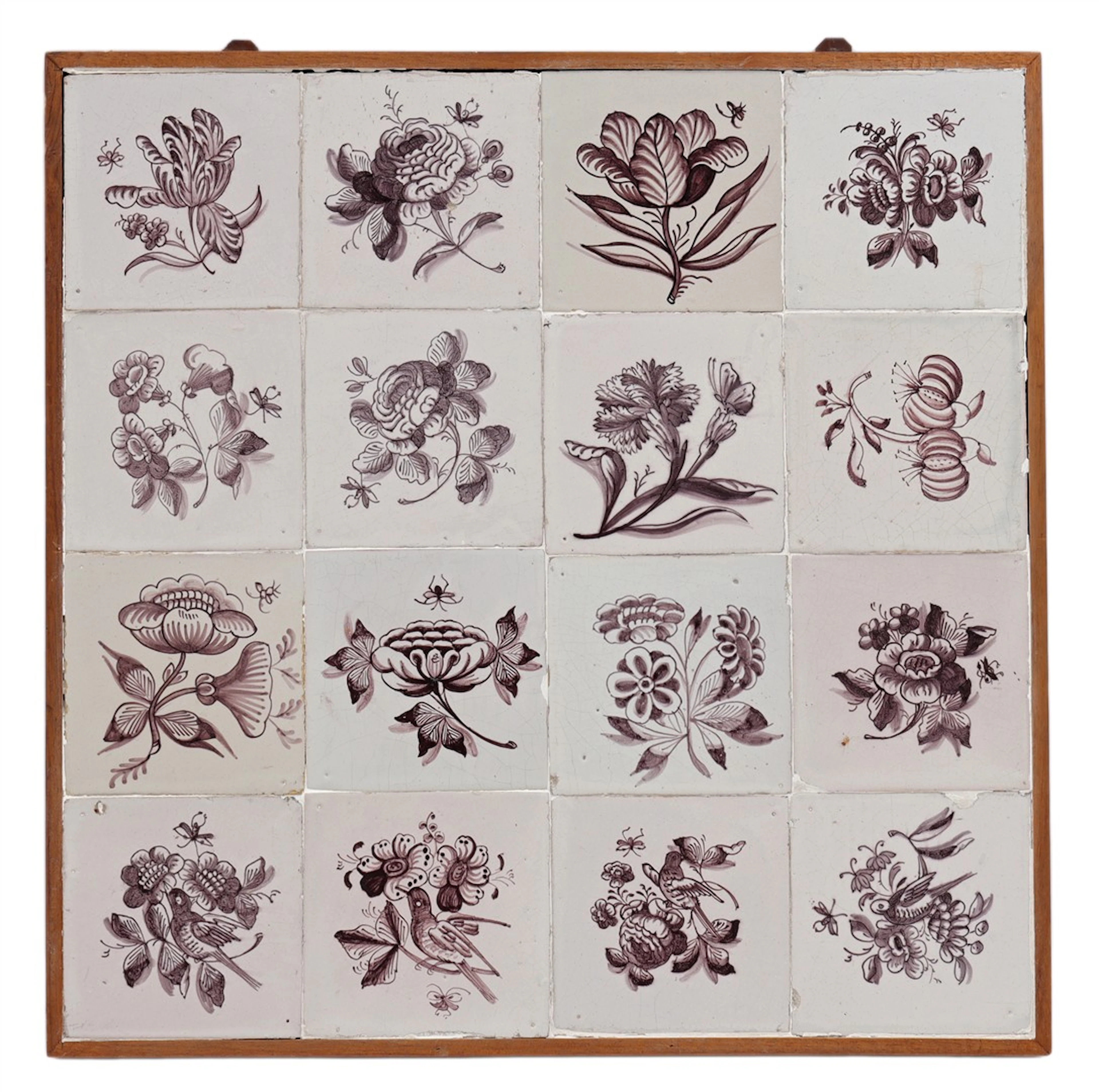Tegeltableau met 15 tegels met mangaan decor