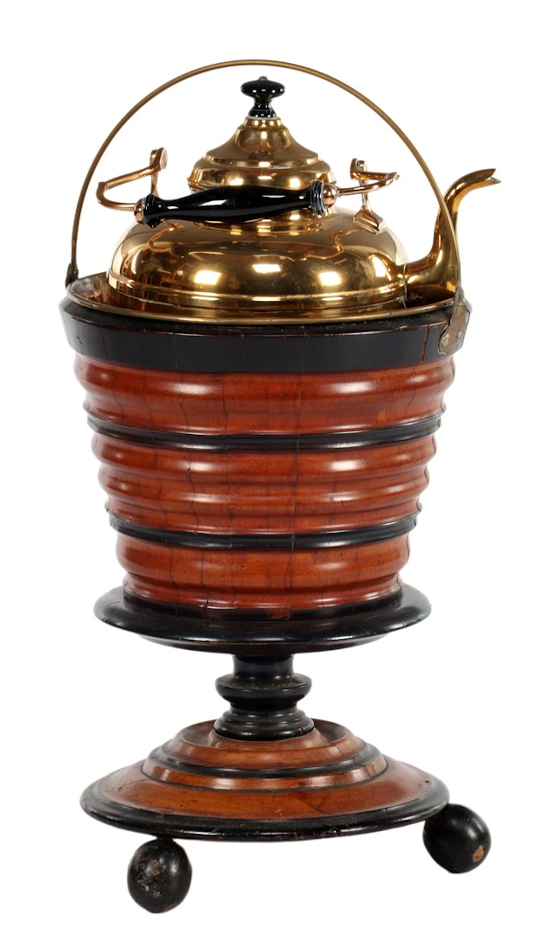 Willem III theestoof met ketel in koperen binnenbak
