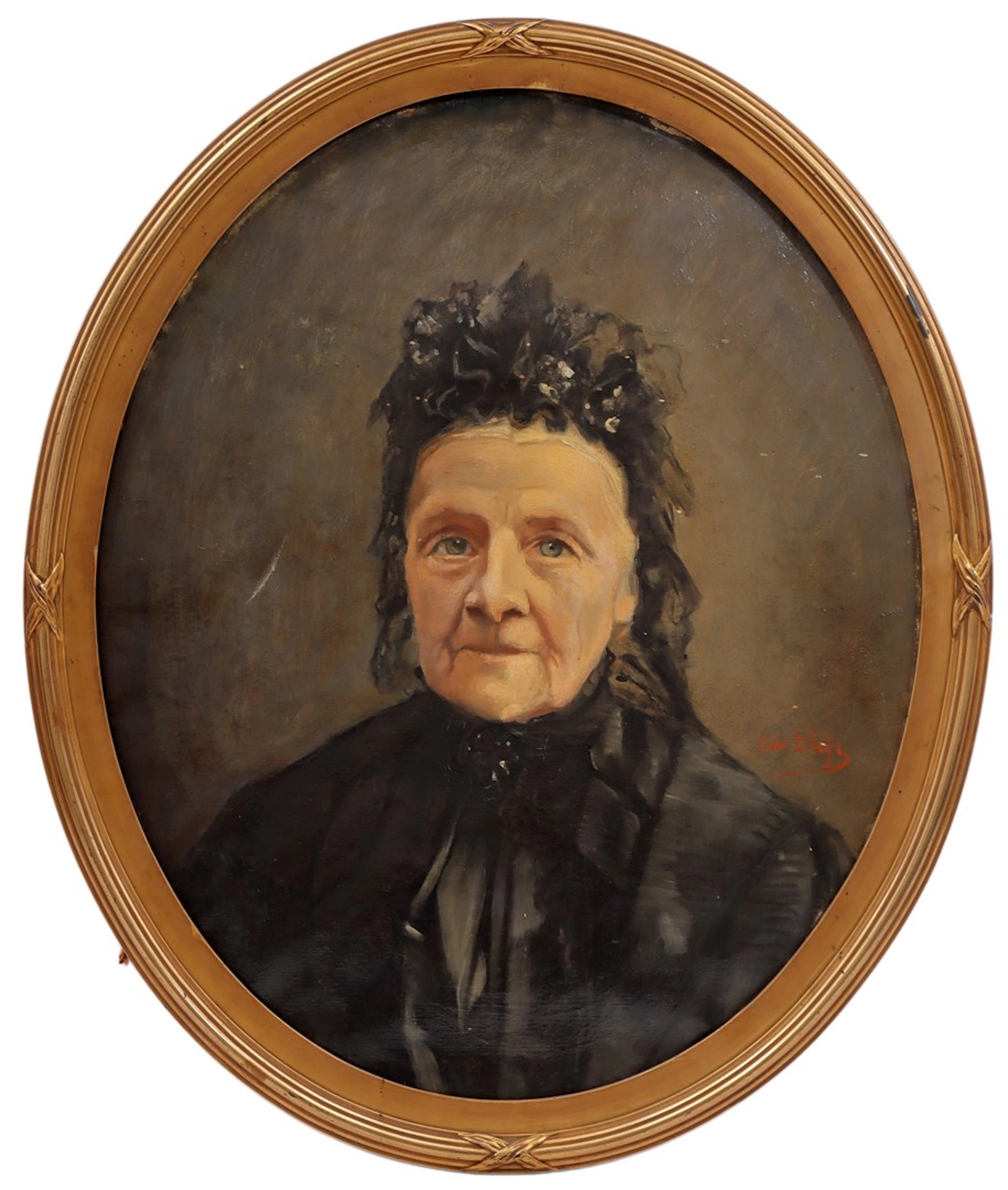 Portret van een vrouw in zwarte kleding