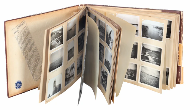 Fotoalbum met foto's van militairen etc