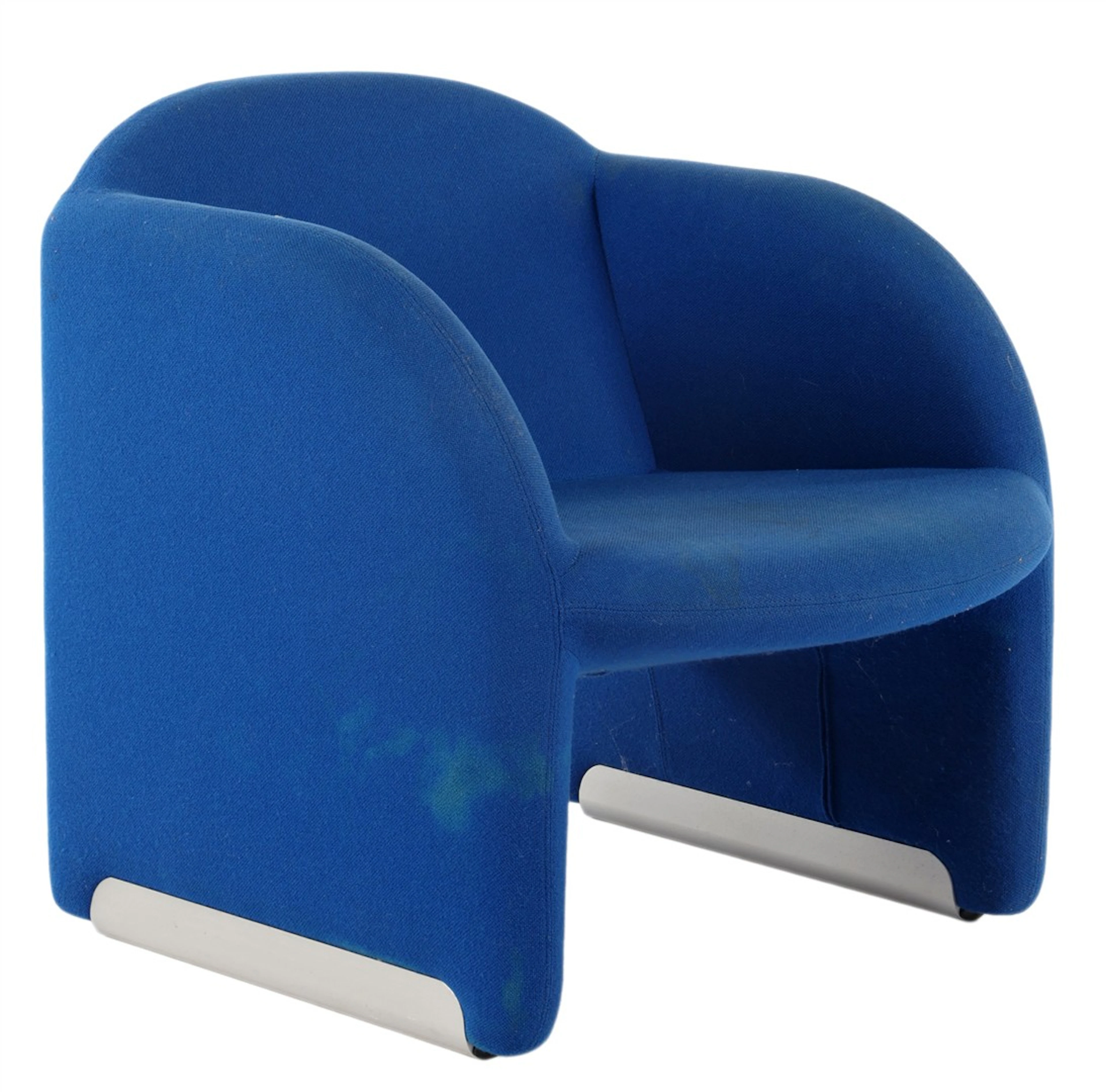 Blauw gestoffeerde fauteuil