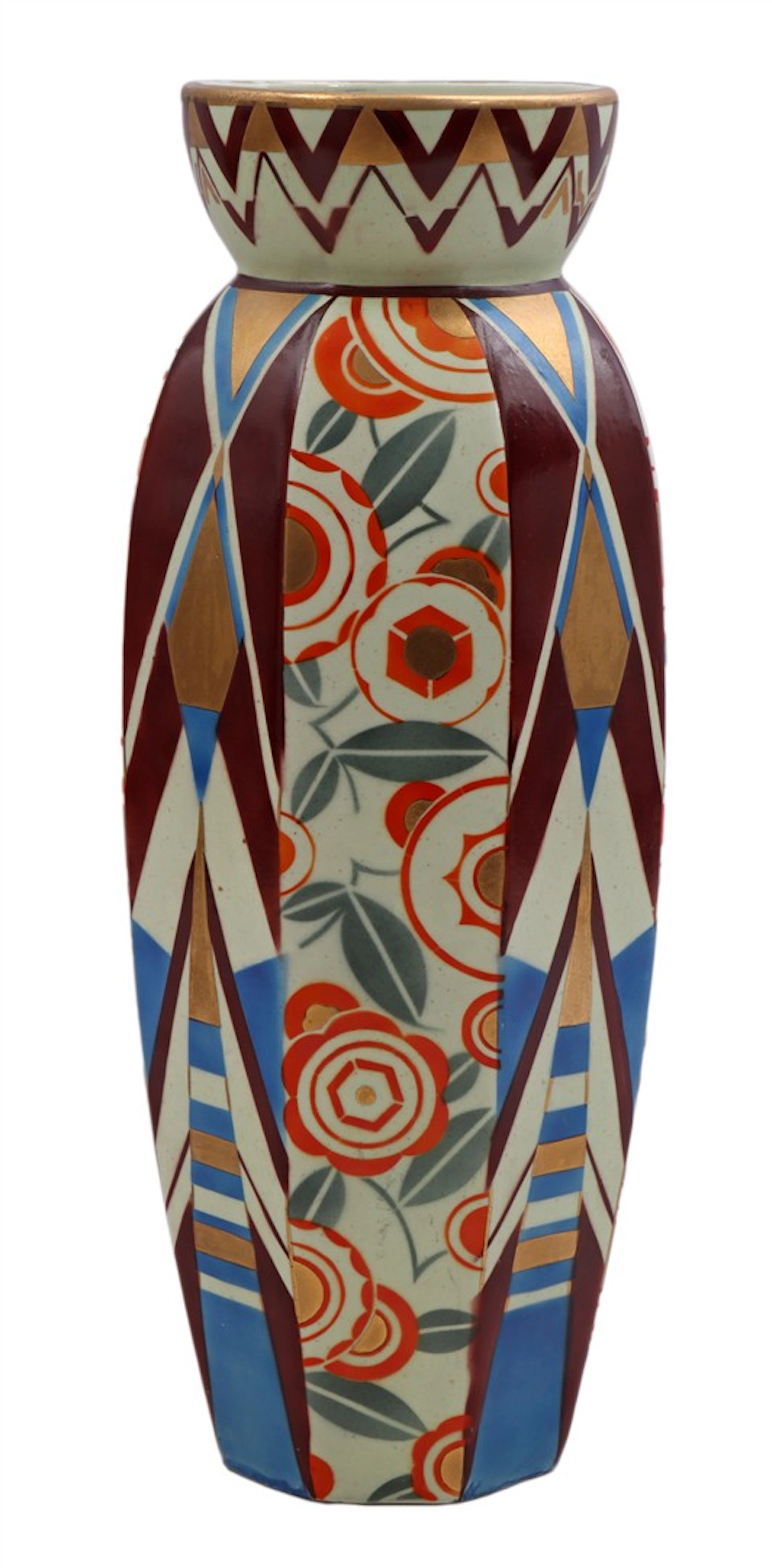 Octogonale aardewerken Art Deco vaas met polychroom floraal en figuraal decor