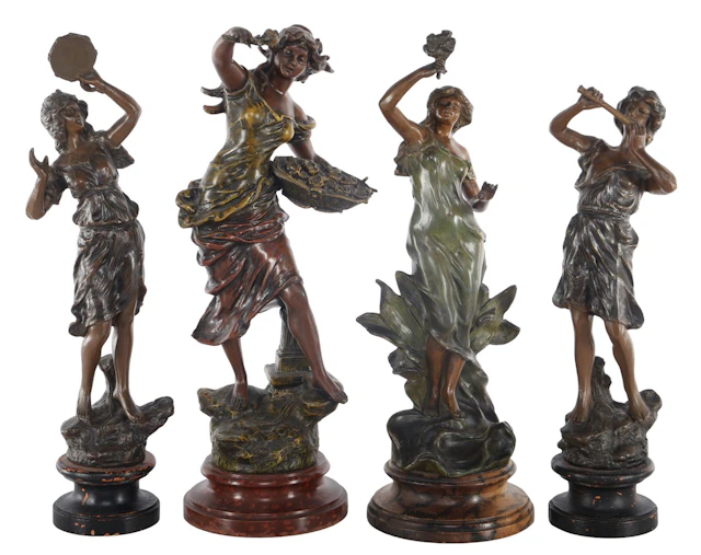 4 diverse zamak beelden