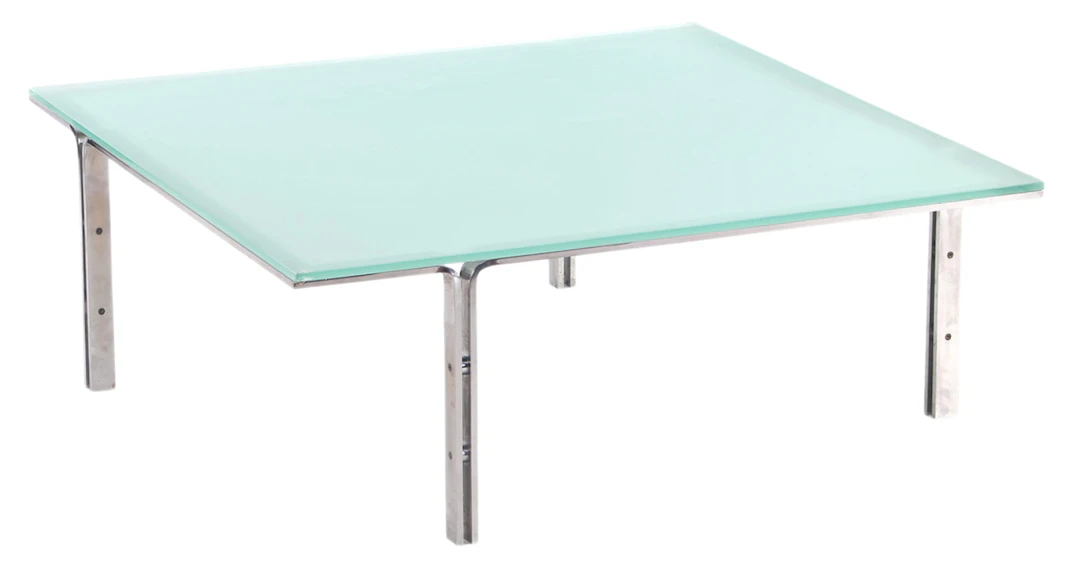 Metalen salontafel met glasplaat
