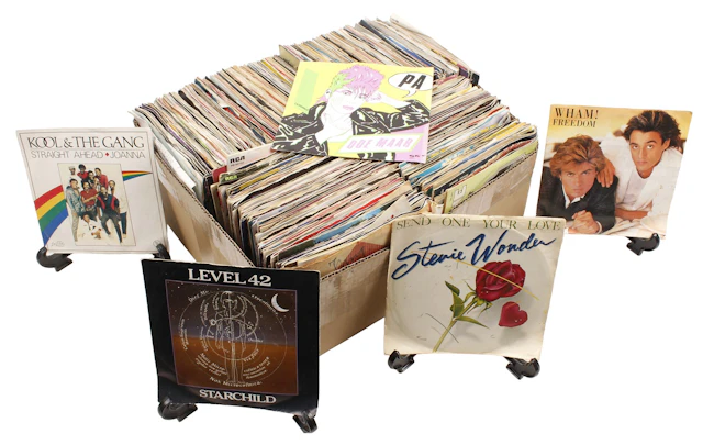 Doos diverse singles waaronder Stevie Wonder