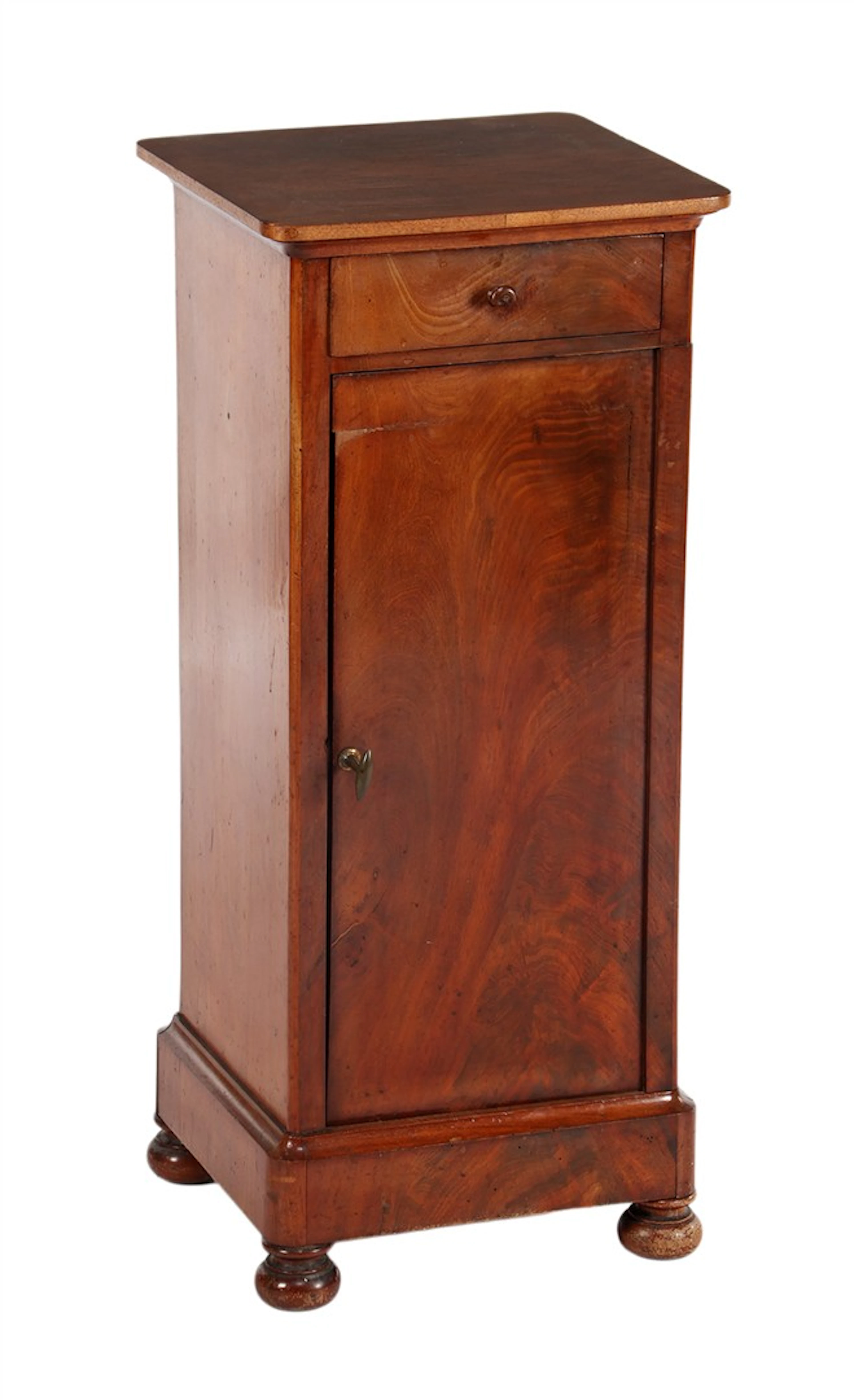 Biedermeier notenfineer 1-deurs halkast met lade