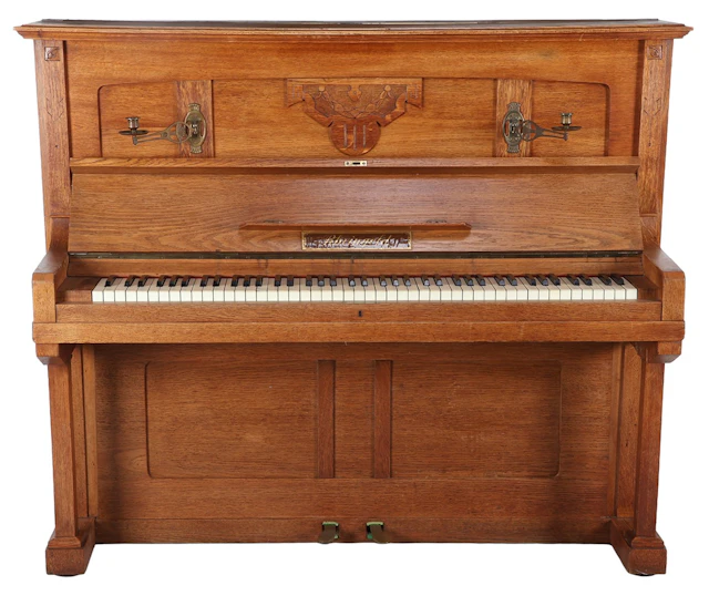 Rheingold piano in eiken kast