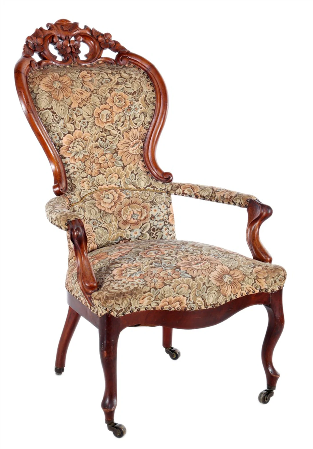 Mahonie fauteuil met rijk gestoken kuif en gestoken armleggers