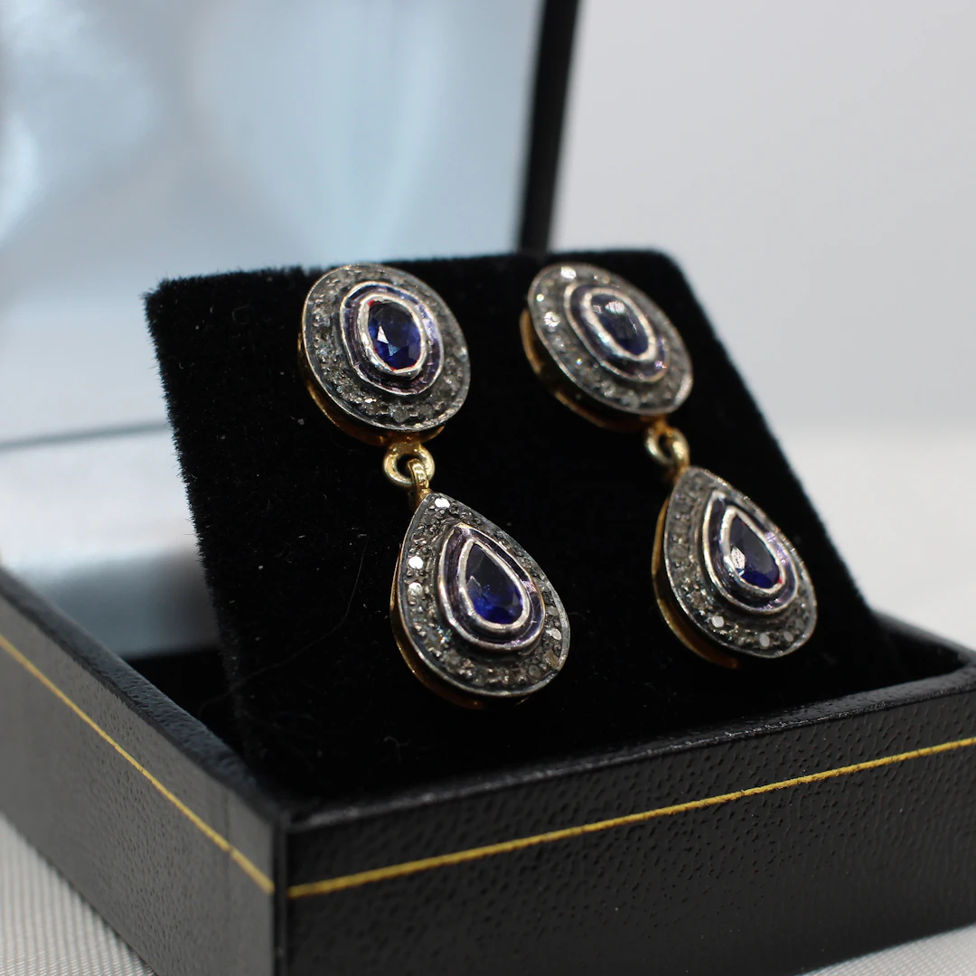 SAPPHIRE & DIAMOND DROP EARRINGS.