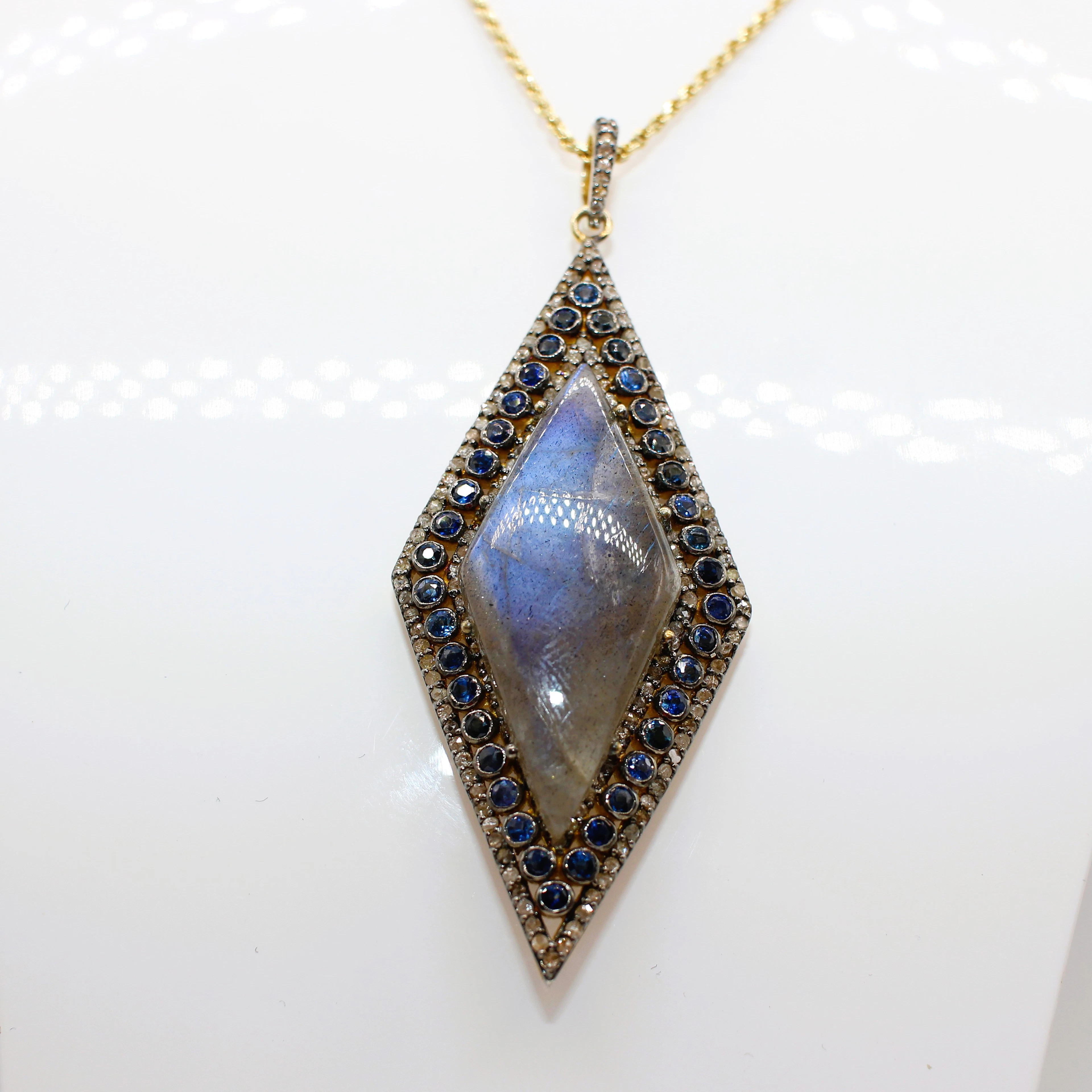 LARGE LABRADORITE & DIAMOND & SAPPHIRE PENDANT NECKLACE.
