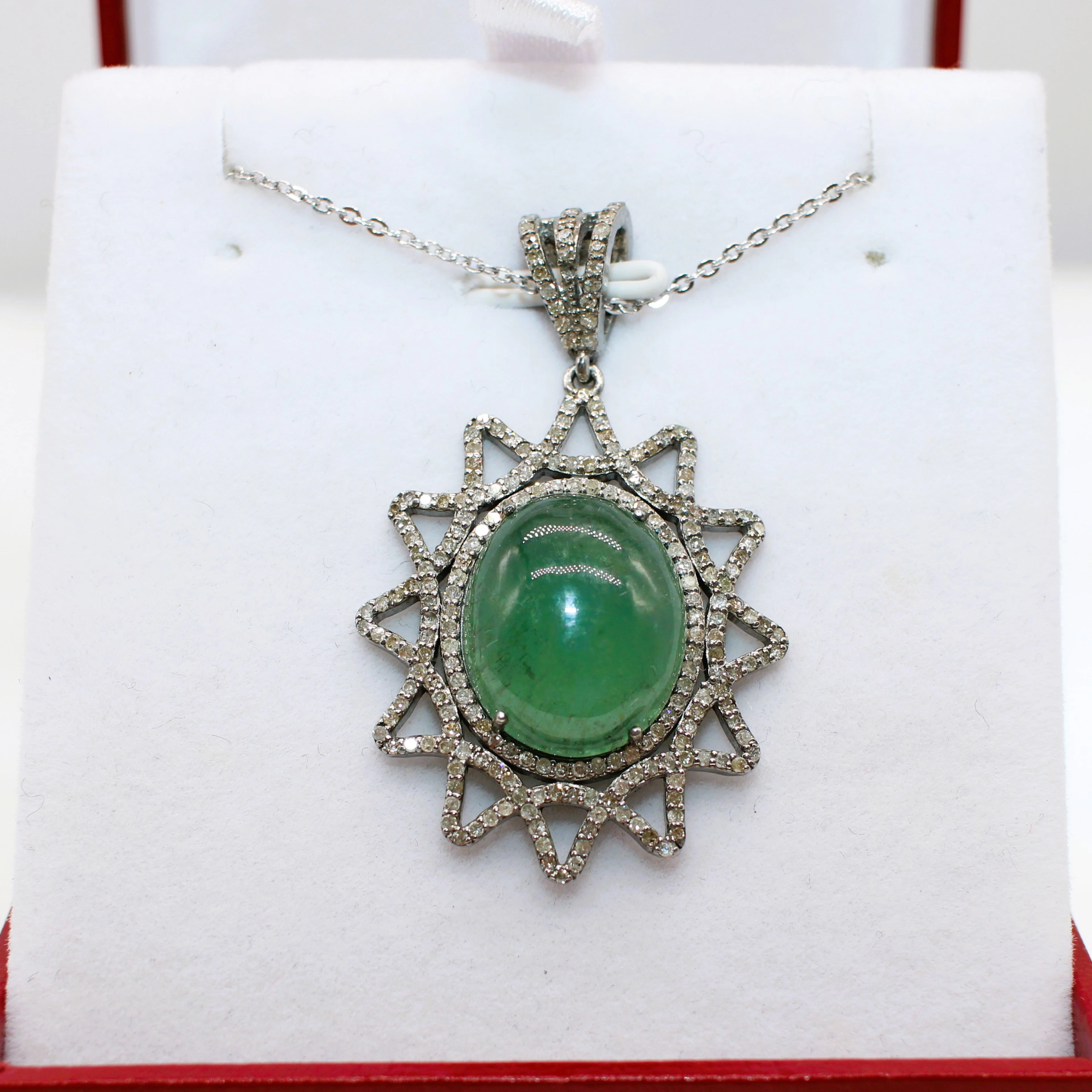TOURMALINE & DIAMOND PENDANT NECKLACE.