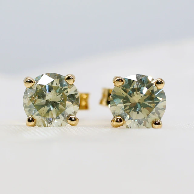 2.03CT CERTIFIED DIAMOND SOLITAIRE EARSTUDS.