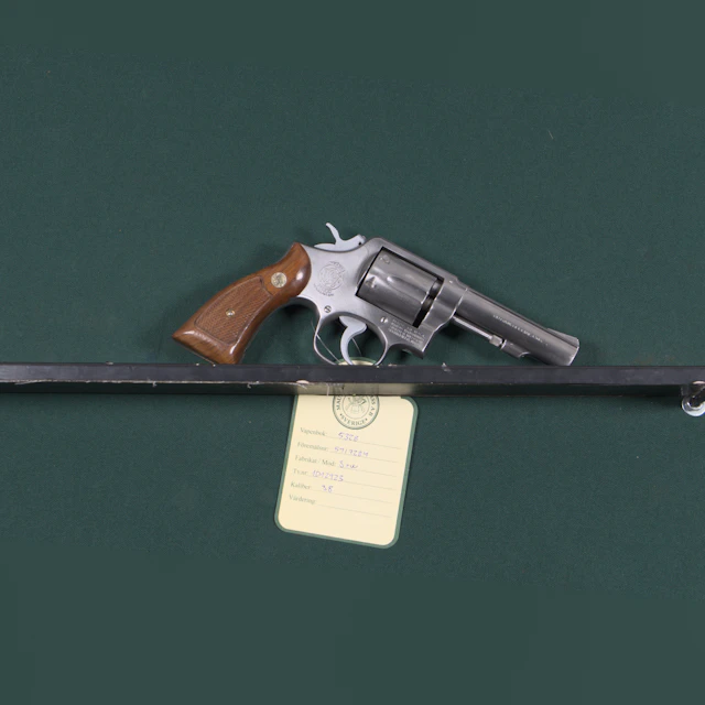Smith & Wesson 64-1 kal. 38 Special #1D12923.