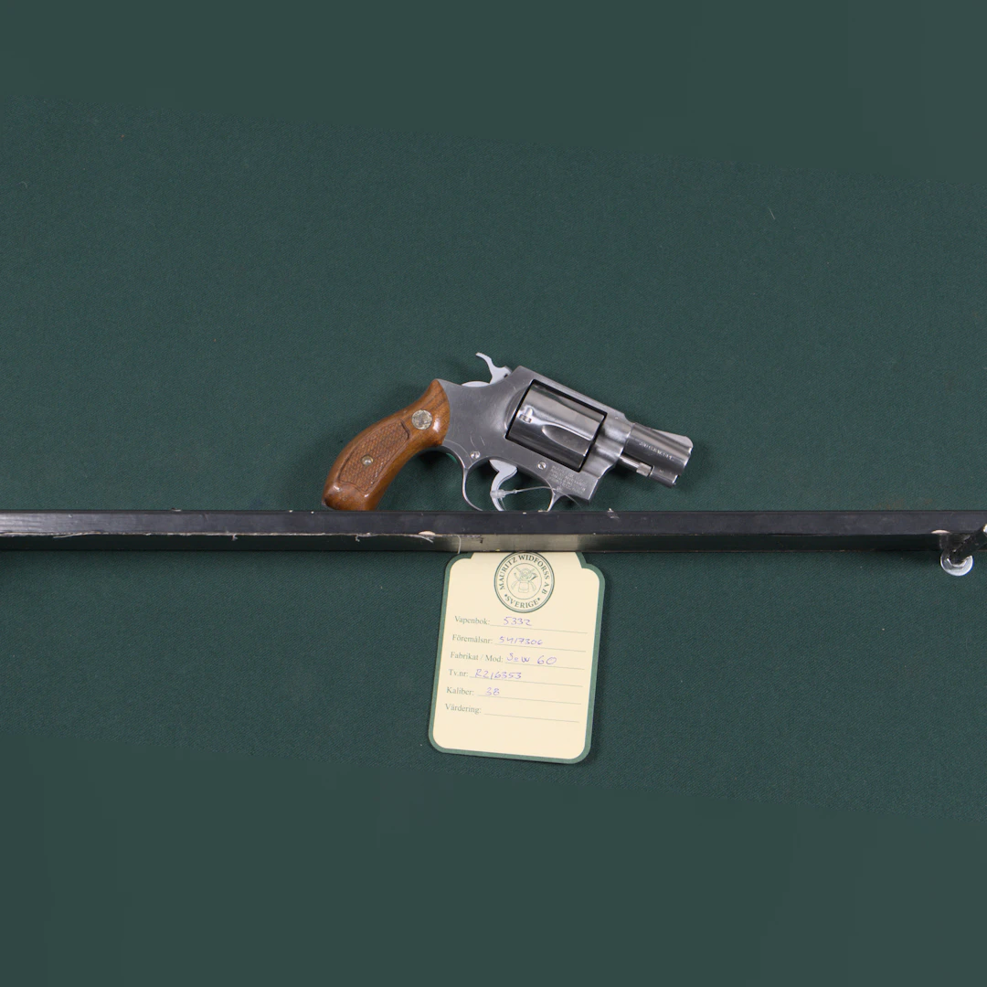 Smith & Wesson m/60 kal. 38 Special #R216353.