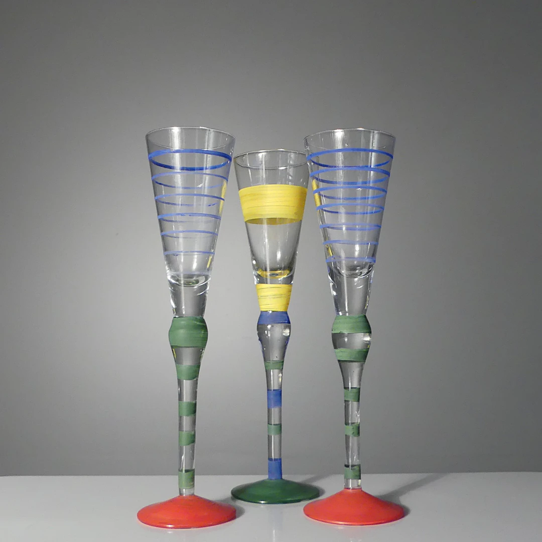 ANNE NILSSON. snapsglas, 3 st, "Clown", Orrefors, osignerade, andra sortering.