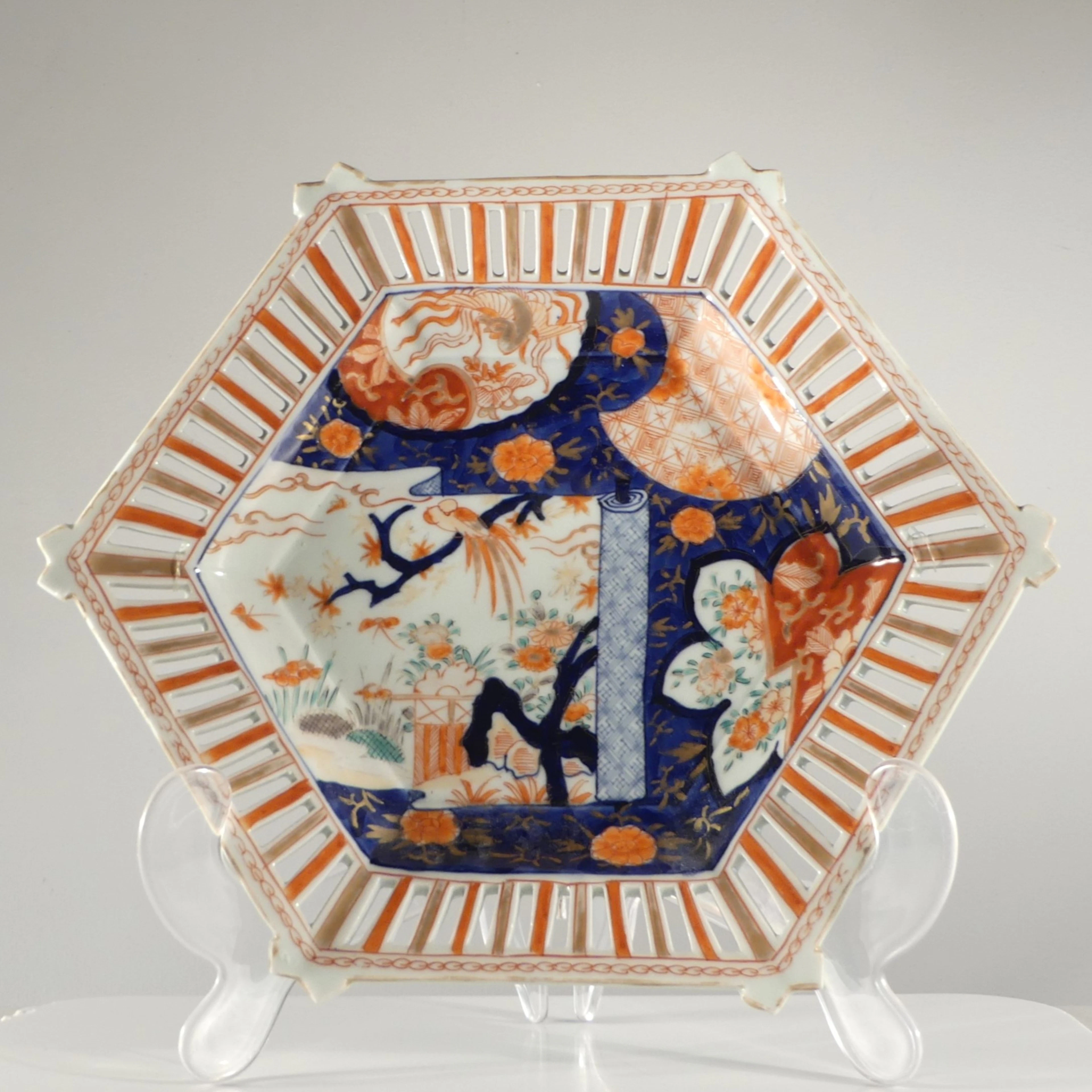 GALLERFAT, porslin, Japan,18/1900-tal.