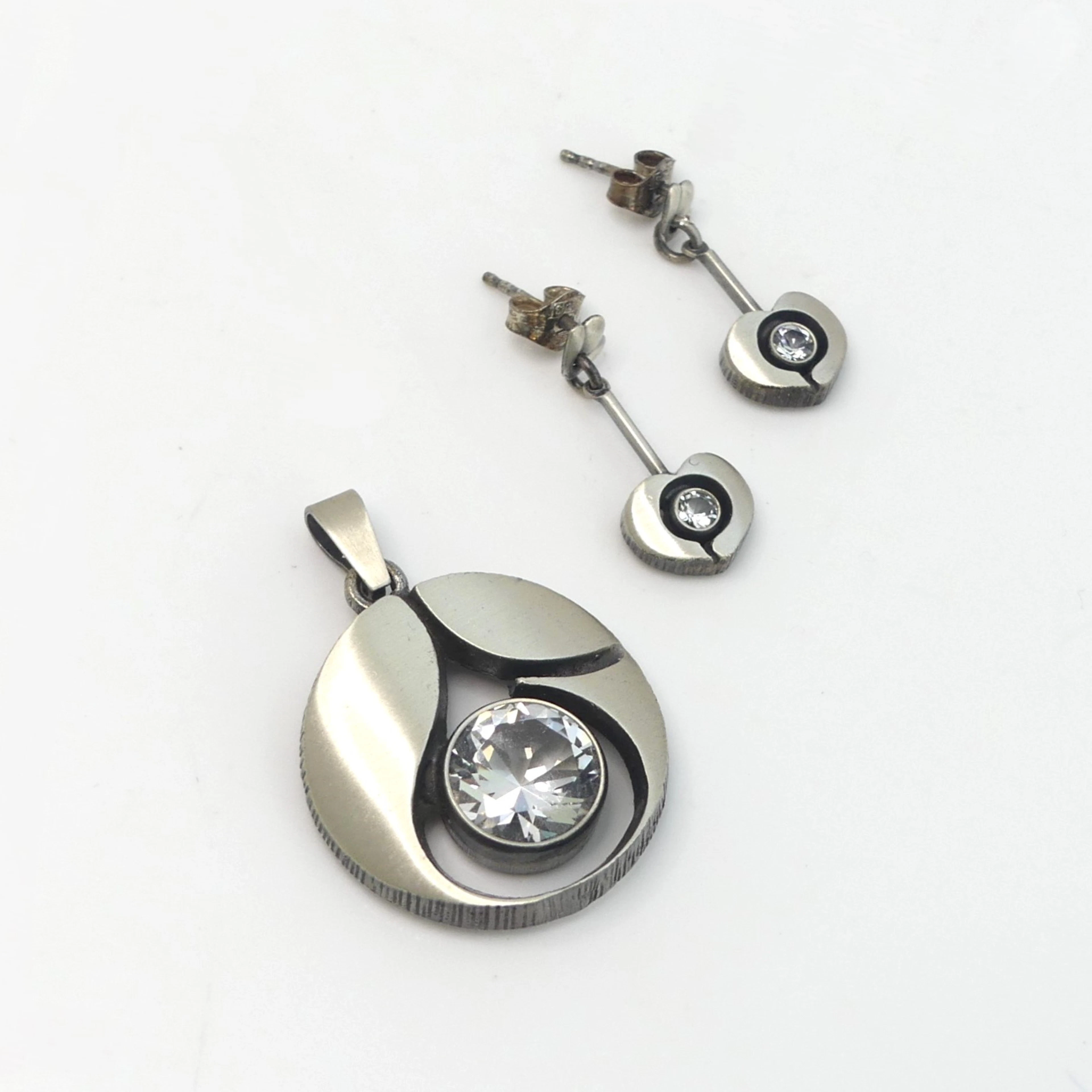 KARL LINE. örhängen och hänge, silver 925, Finland, 9,15 g.
