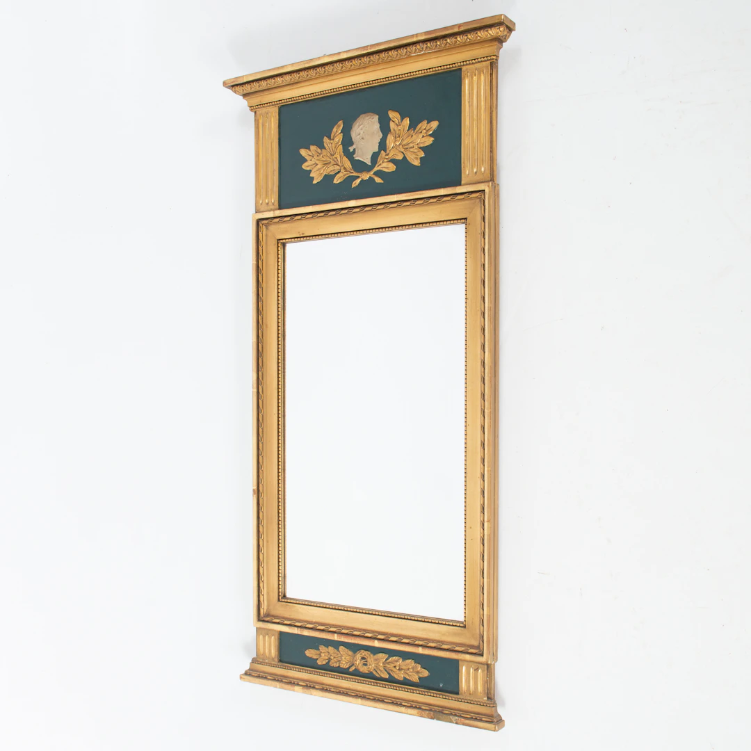 SPEGEL. Sengustaviansk stil, förgylld, fasettslipat glas, 1900-tal.