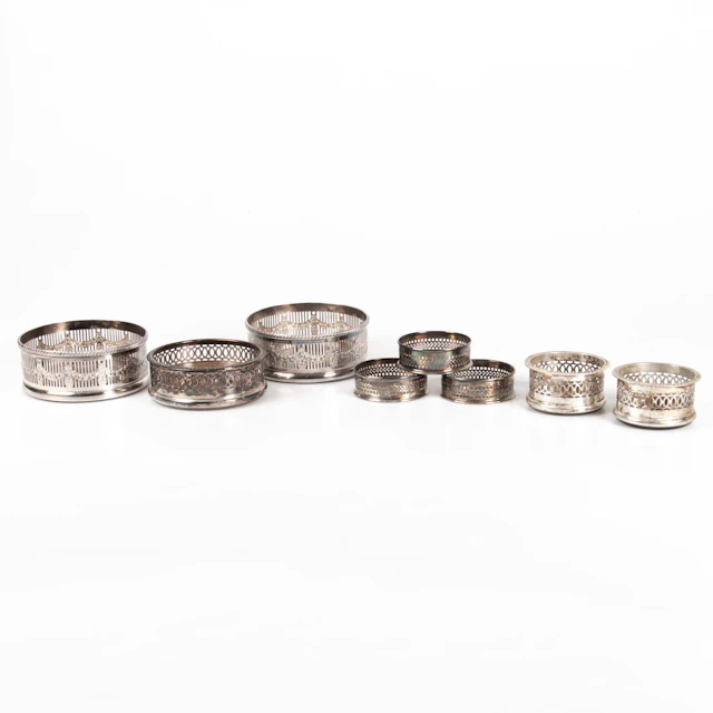 COASTERS, 8 delar, nysilver, bland annat JLH Sheffield, England.