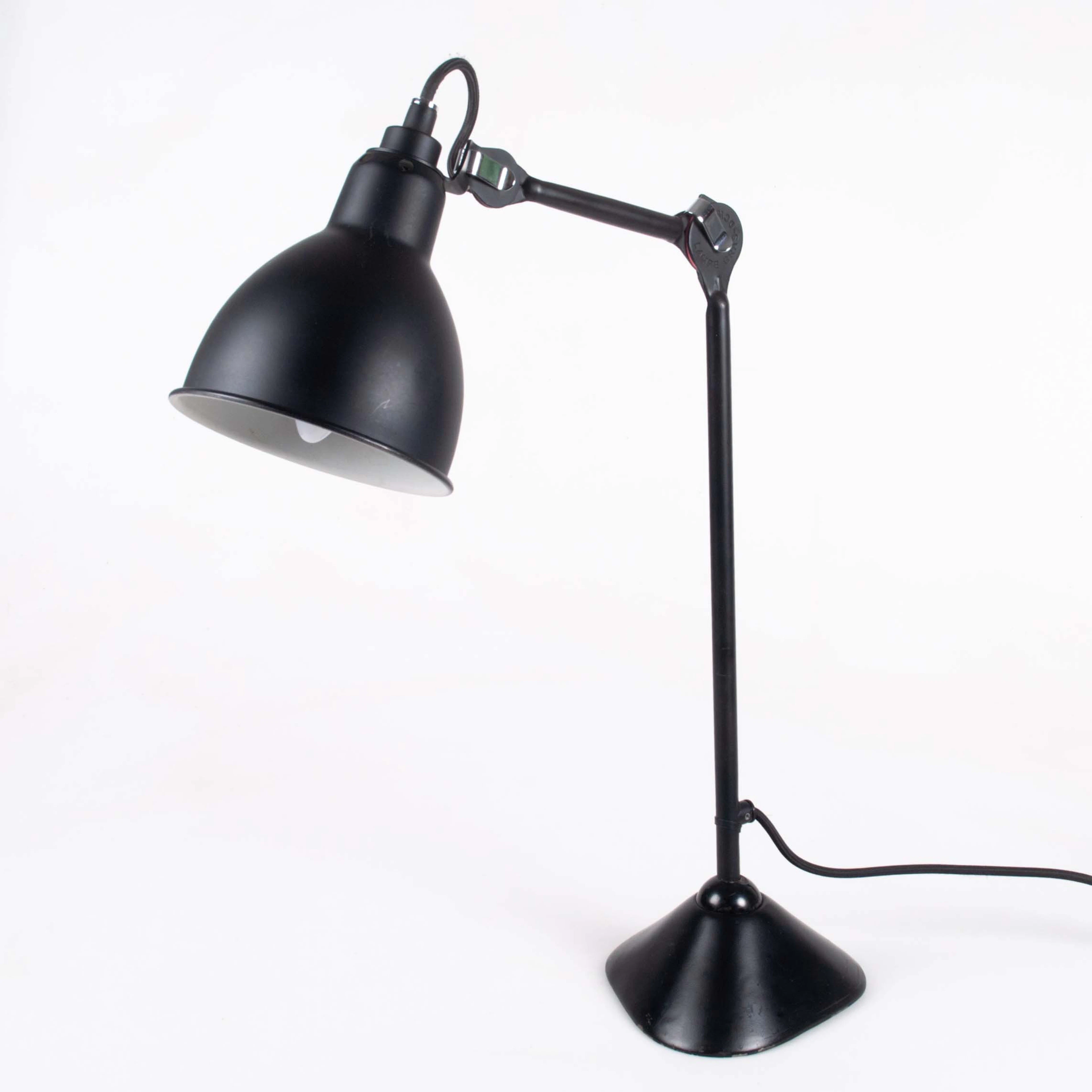 BERNARD-ALBIN GRAS. Bordslampa " 205", Lampe Gras, formgiven på 1920-talet