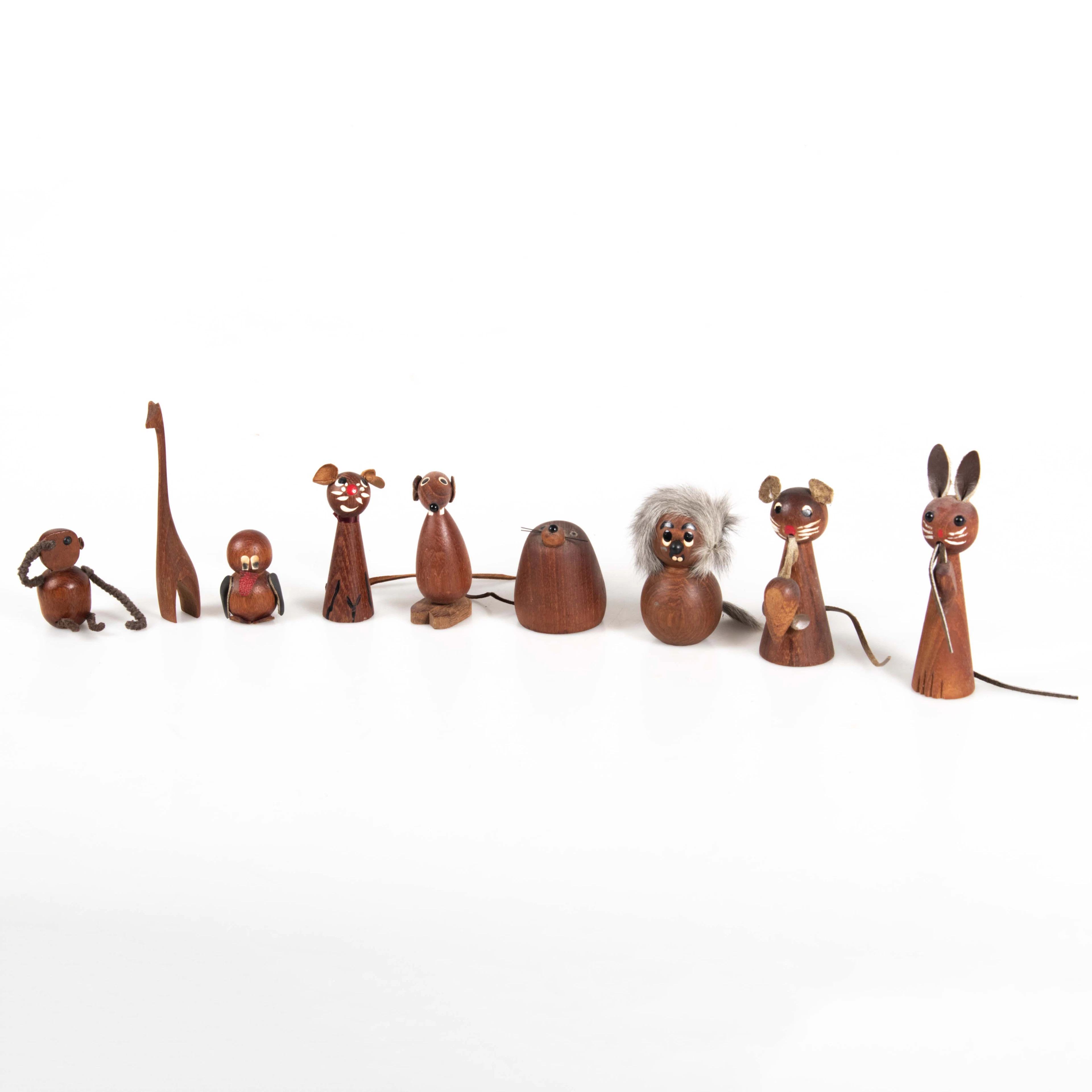 FIGURINER, 9, teak, Danmark, 1960/70-tal.