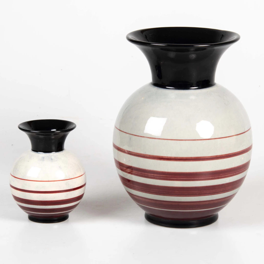ILSE CLAESSON. Rörstrand, 2 st vaser, Swedish Modern, 1930/40-tal.