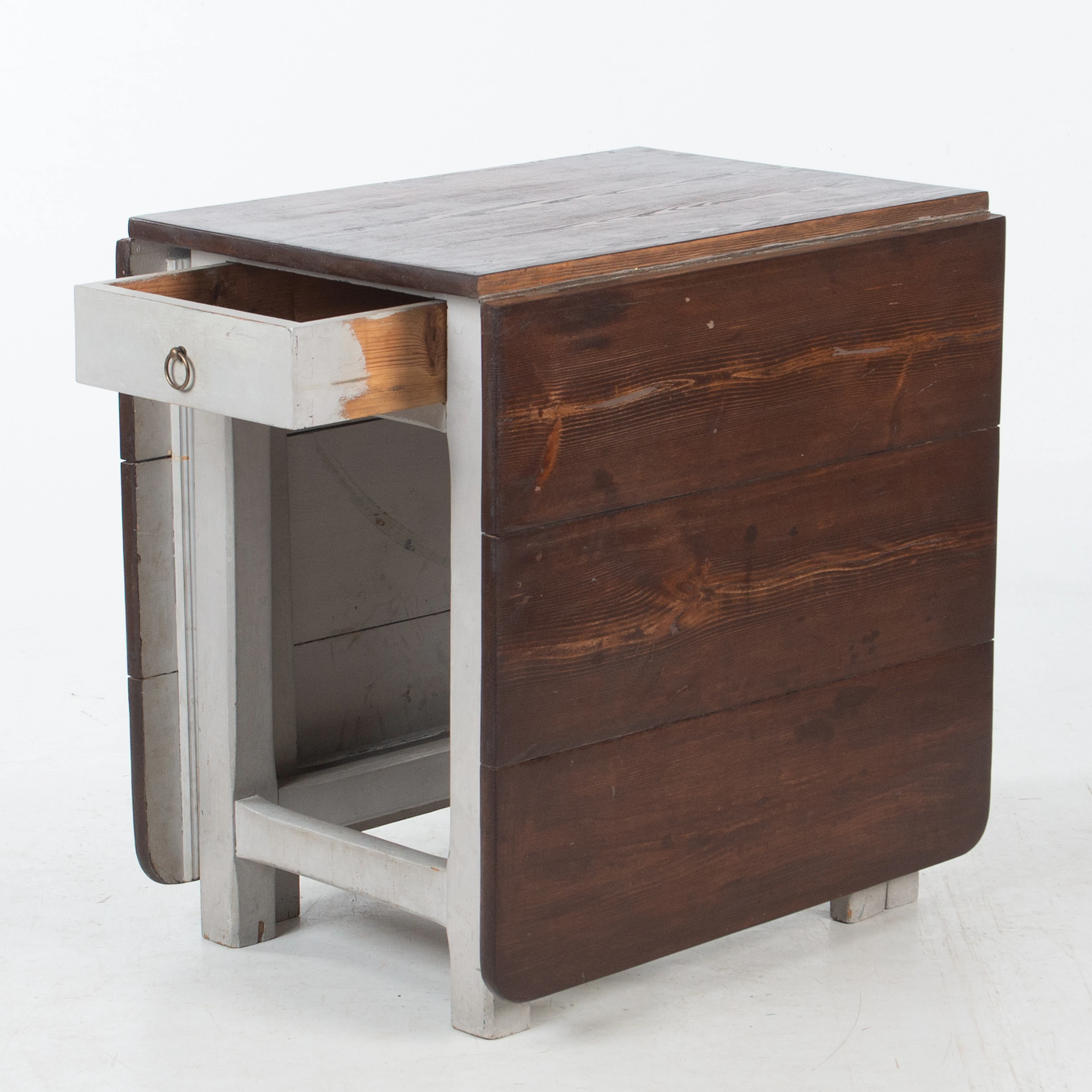 SLAGBORD, allmoge, 1800-tal, furu, låda i sarg.