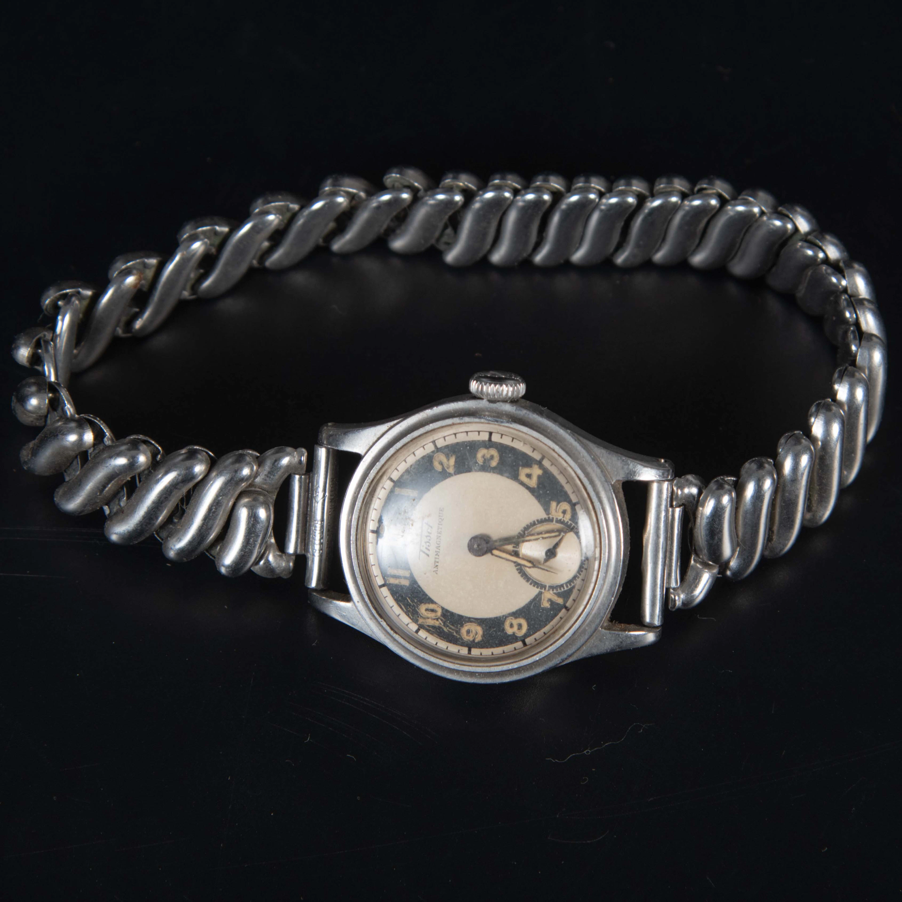 HERRARMBANDSUR Tissot Antimagnetique.