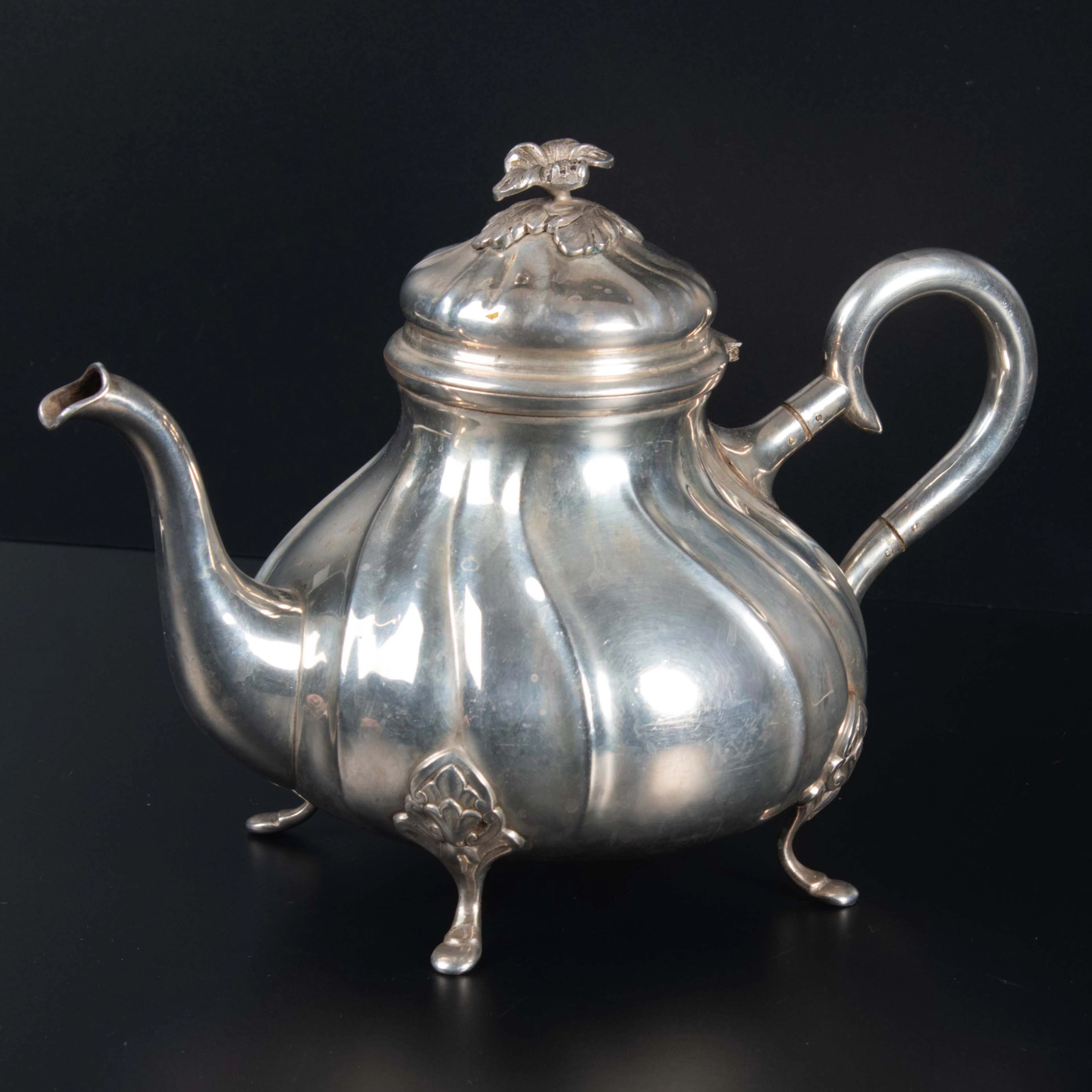 SVEND HOLGER JØRGENSEN. Tekanna, silver, Köpenhamn, Danmark, 609 g.