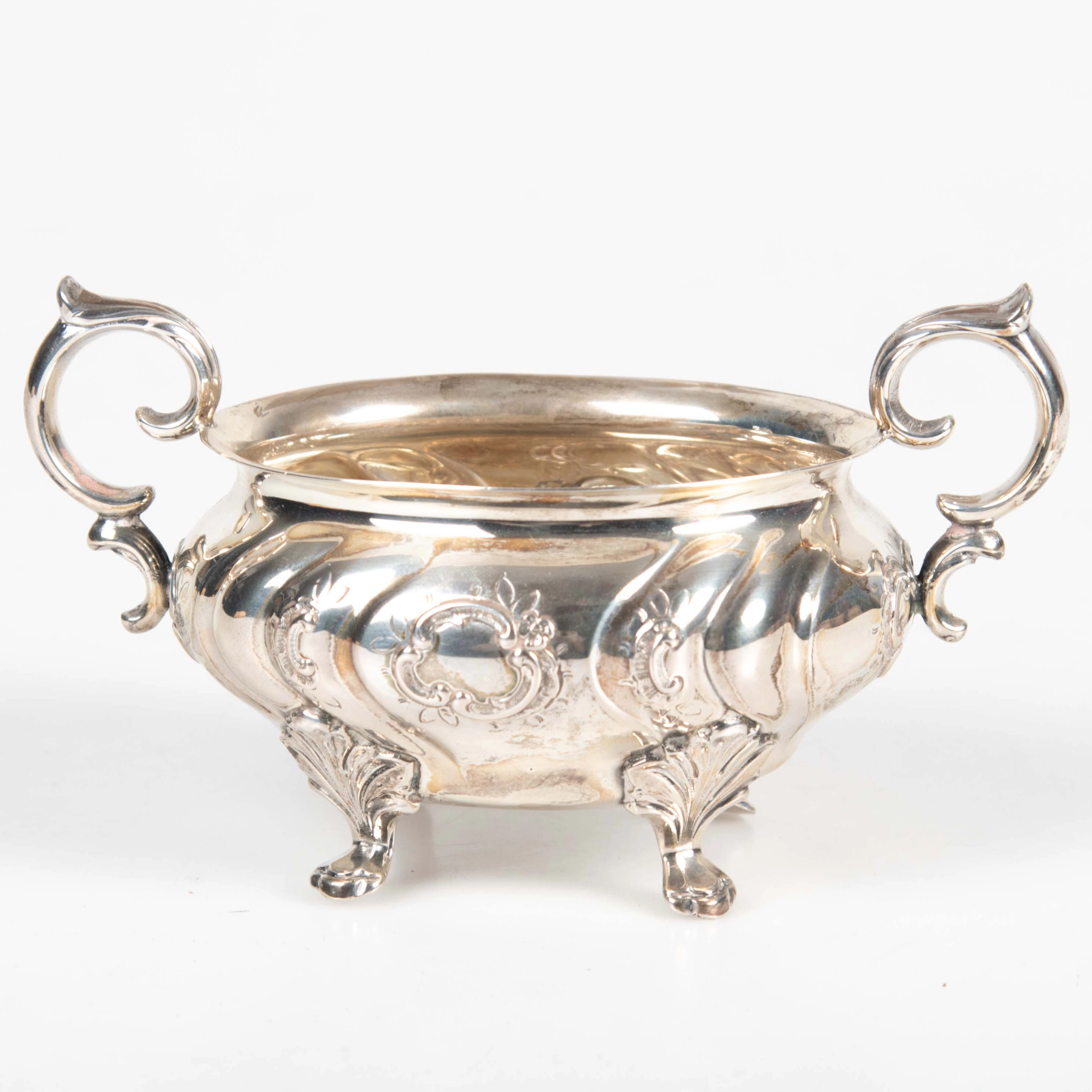 SOCKERSKÅL. Silver, CG Hallberg, Stockholm 1956, rokokostil.