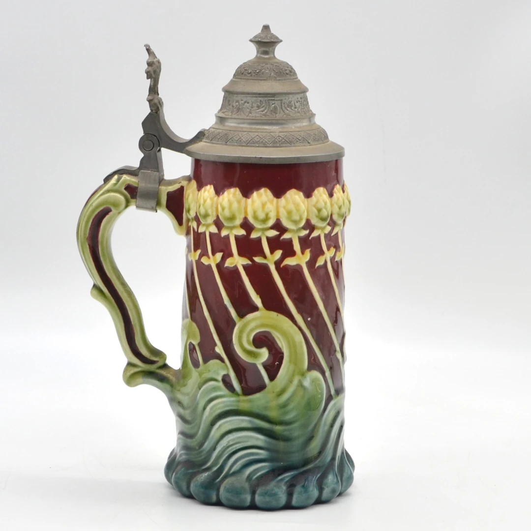 RUDOLF DITMAR ZNAIM. JUGENDSTIL BIERKRUG, KERAMIK, RELIEFIERT, FARBIG
