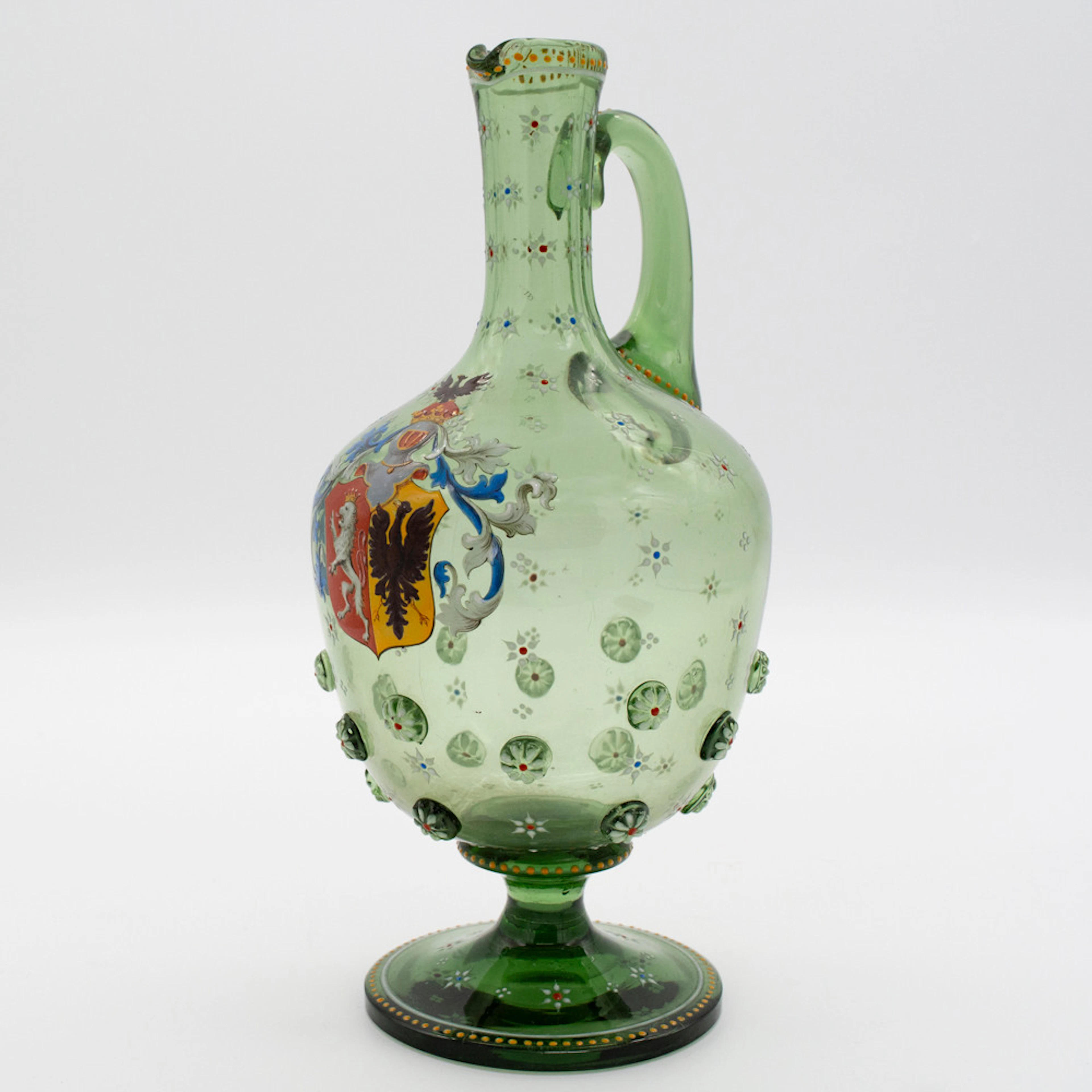 LOBMEYR KARAFFE, J. & . L. LOBMEYR, WIEN, ANTIKGRÜNES GLAS MIT AUFGESCHMOLZENEN