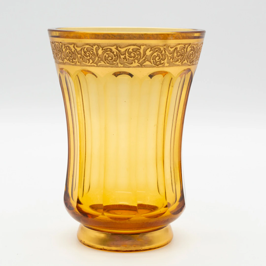 LEO MOSER. GLASVASE VON MOSER KRISTALLGLASWERKE, KARLSBAD, TSCHECHOSLOWAKEI