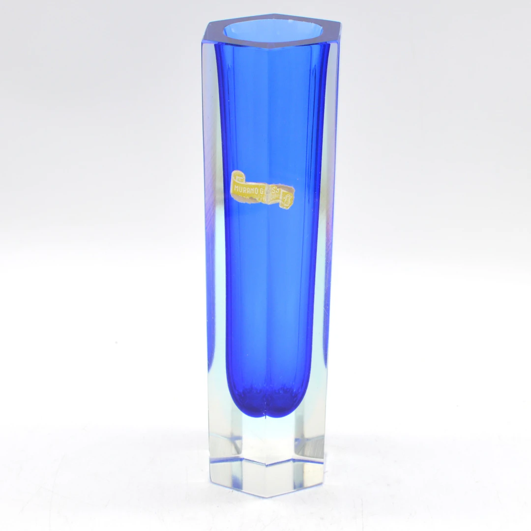 ALESSANDRO MANDRUZZATO. MURANO DESIGNERVASE, STUDIOGLAS, BLOCK-FORM