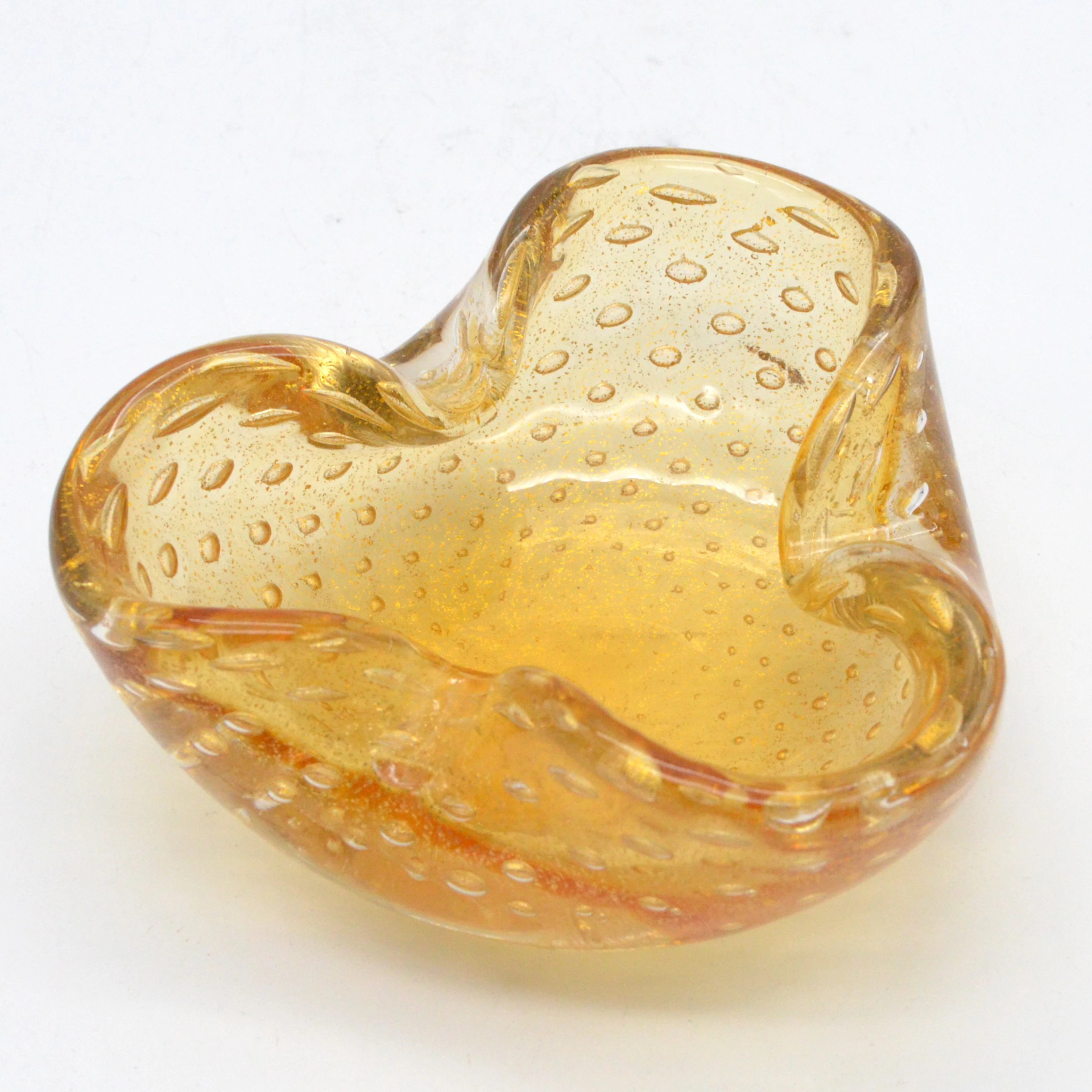 BAROVIER & TOSO. MURANO GLAS SCHALE, STUDIOGLAS MIT GOLDFLITTER, BULLICANTE