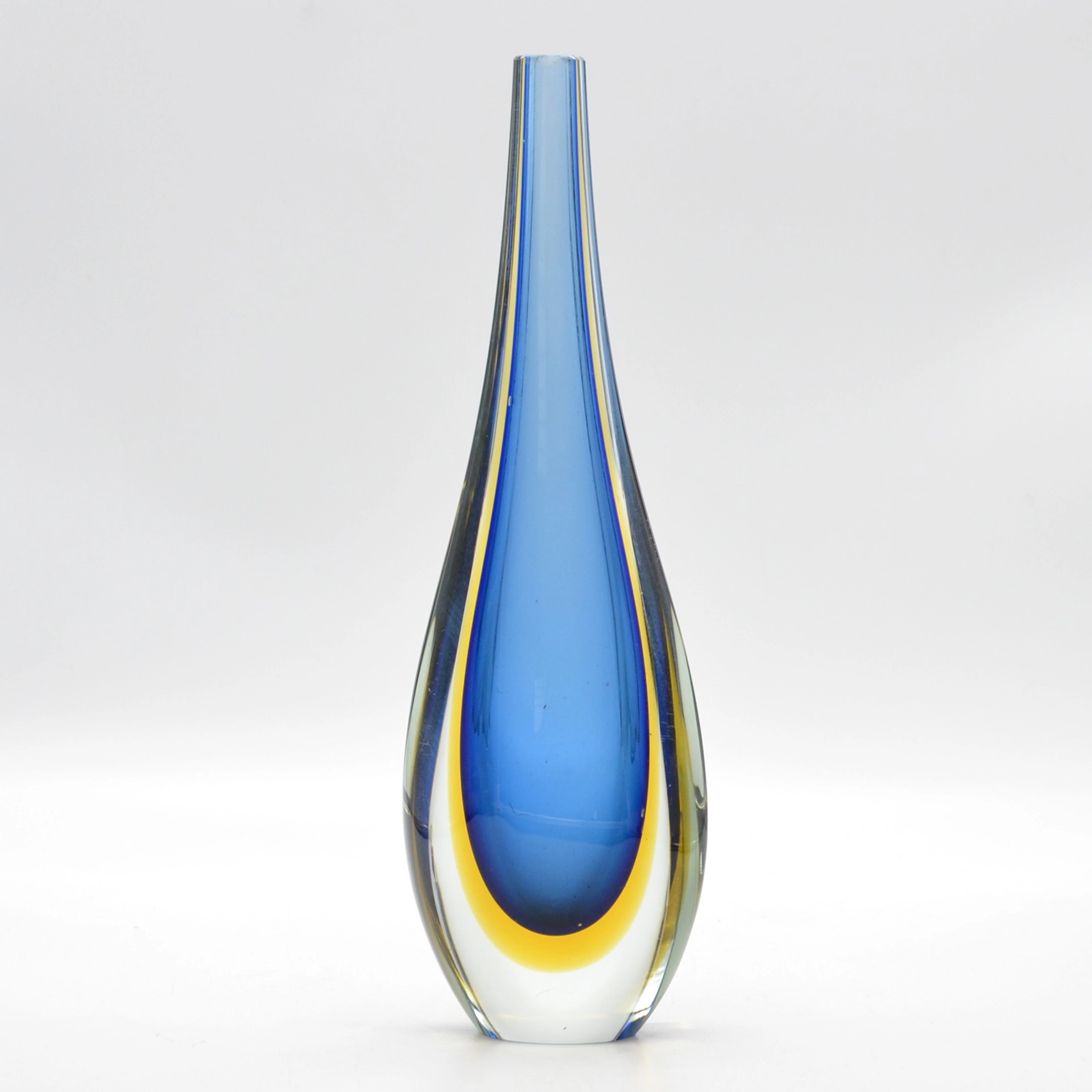 FLAVIO POLI. MURANO DESIGNERVASE, STUDIOGLAS, SOMMERSO, ITALIEN, UM 1950.