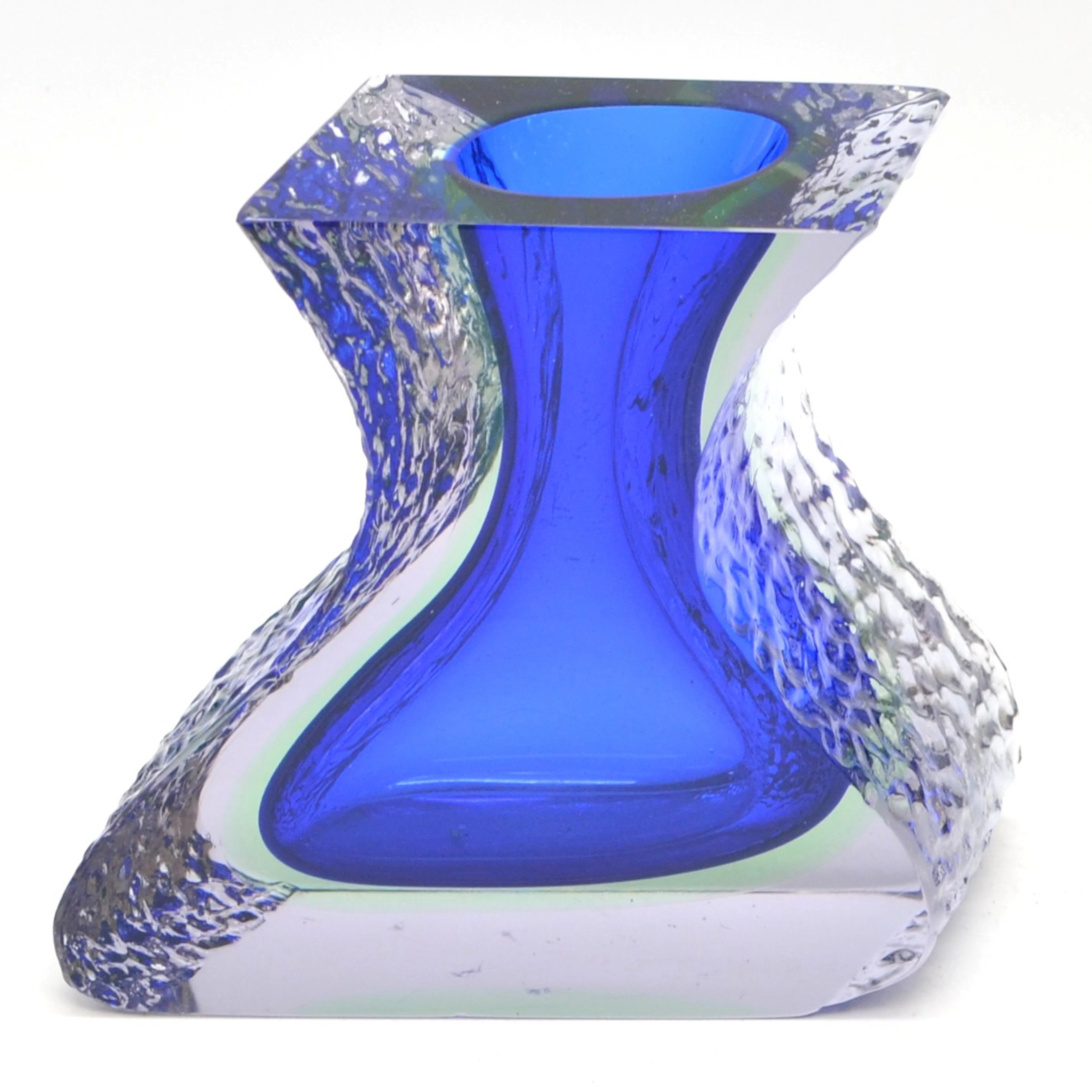ALESSANDRO MANDRUZZATO. MURANO DESIGNERVASE, STUDIOGLAS, SOMMERSO