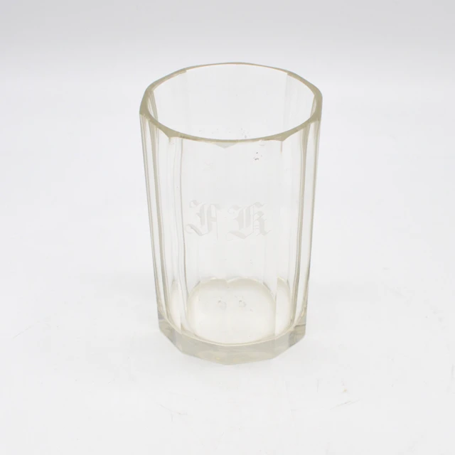 BIEDERMEIER GLAS, INITIALEN HK, DEUTSCHLAND, 19. JAHRHUNDERT.