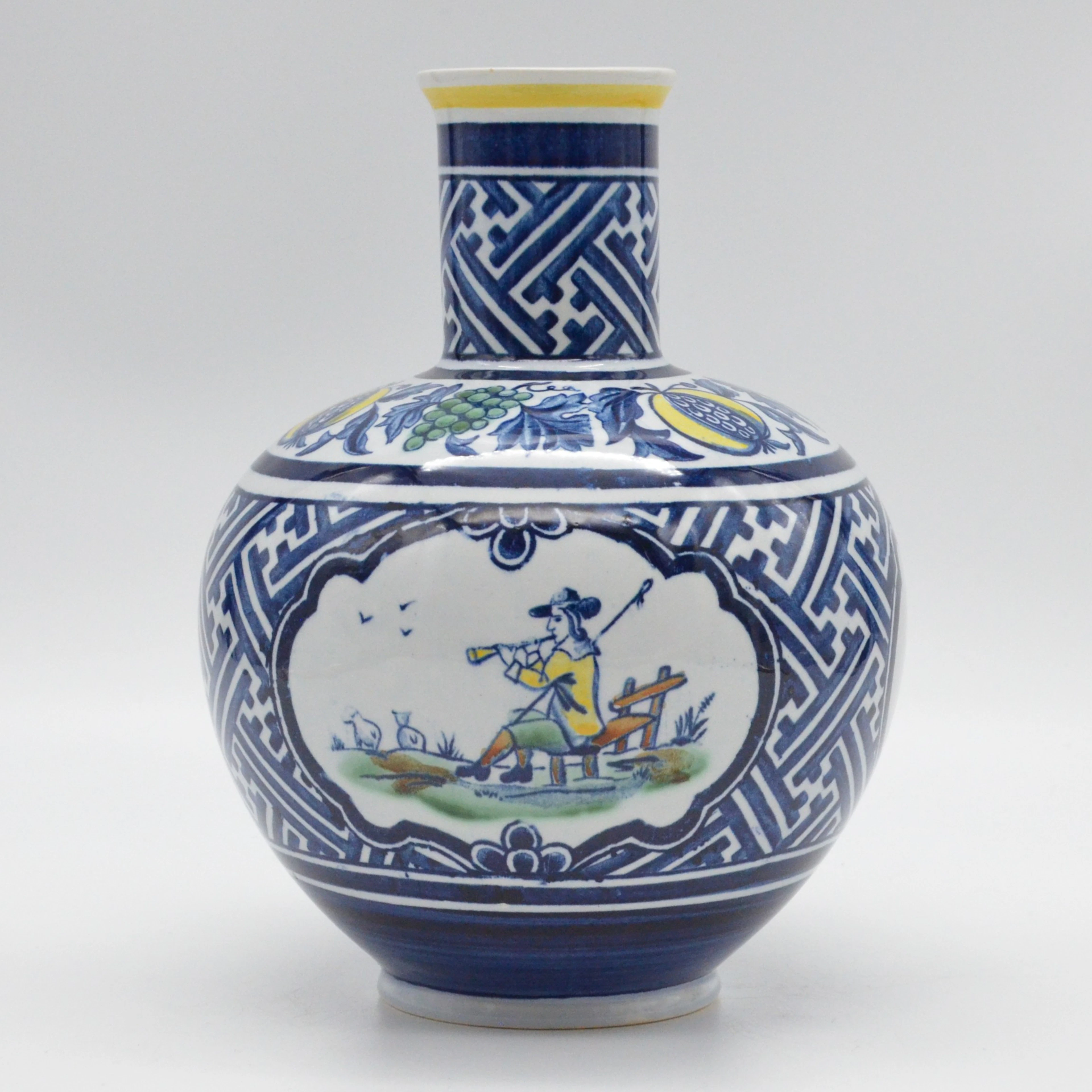 VILLEROY & BOCH METTLACH, "HAARLEM", BAUCHVASE AUS PORZELLAN, FORMNUMMER