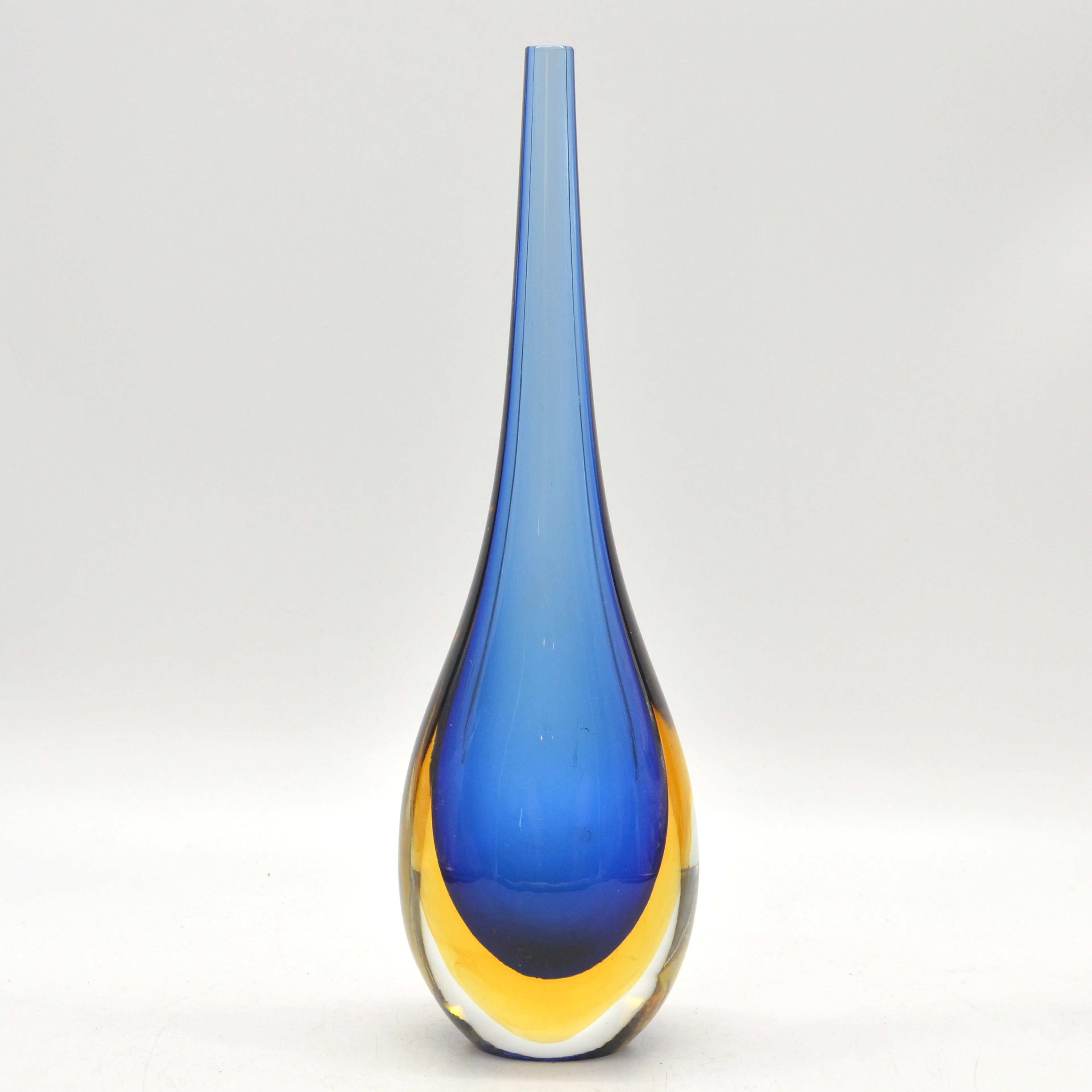 FLAVIO POLI. MURANO DESIGNERVASE, STUDIOGLAS, SOMMERSO, ITALIEN, UM 1950.